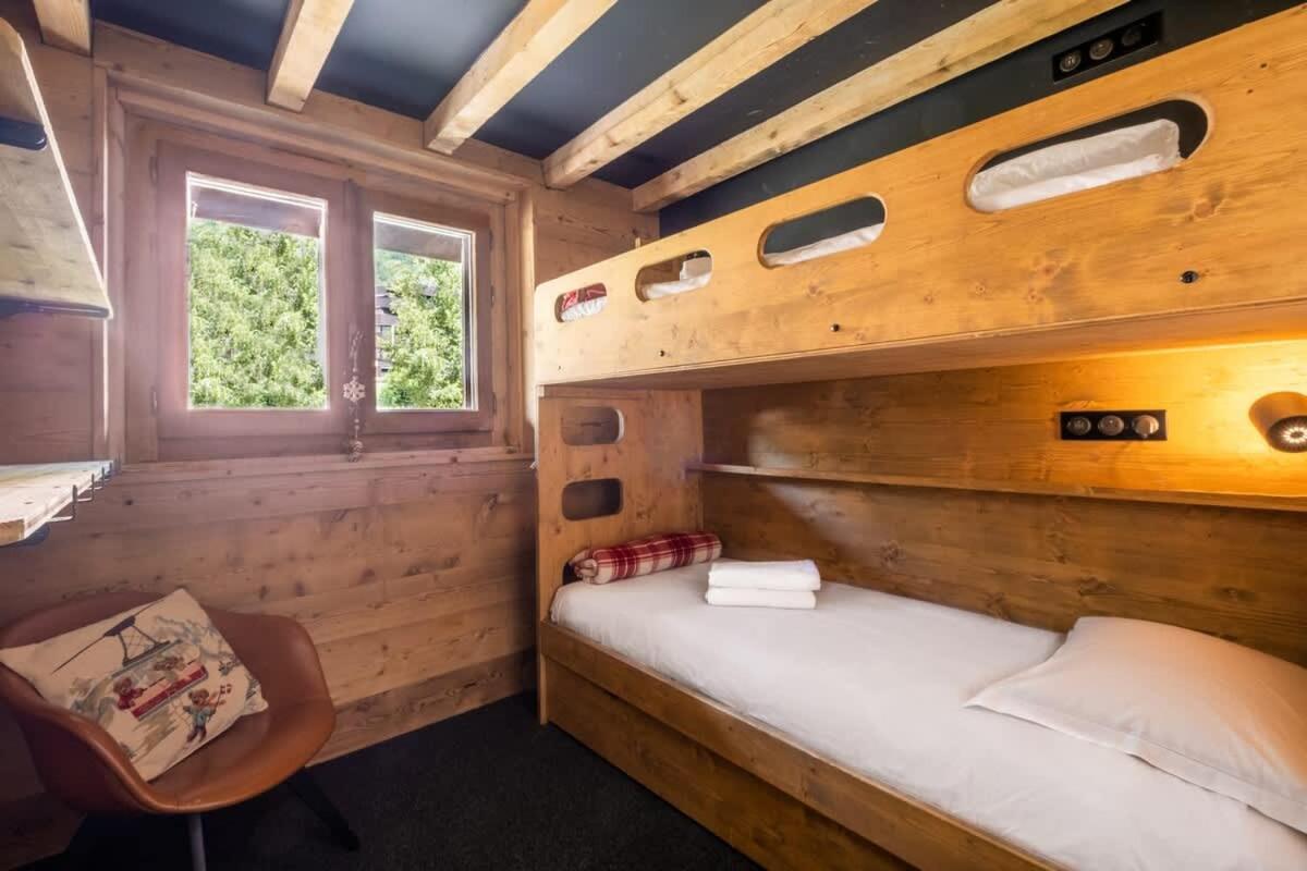 Racar Pour 4 Personnes, Centre Et Vue Sur La Montagne Apartment