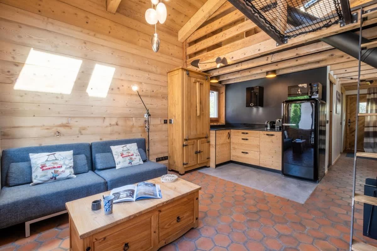 Apartment Racar Pour 4 Personnes, Centre Et Vue Sur La Montagne