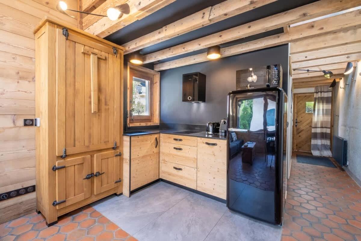 Apartment Racar Pour 4 Personnes, Centre Et Vue Sur La Montagne Chamonix