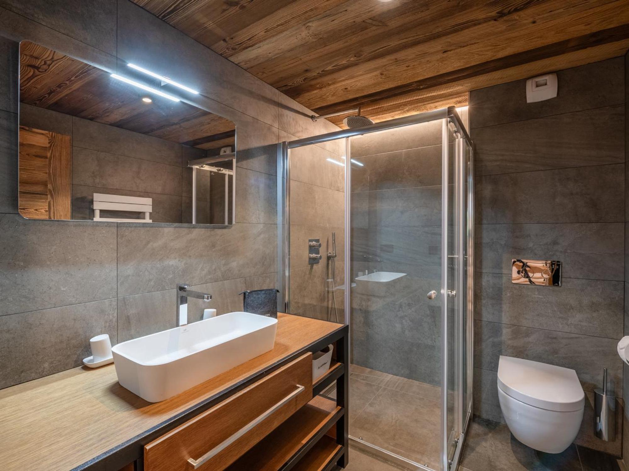 Chalet A Avec Sauna Et Jacuzzi - Fr-1-343-253 *