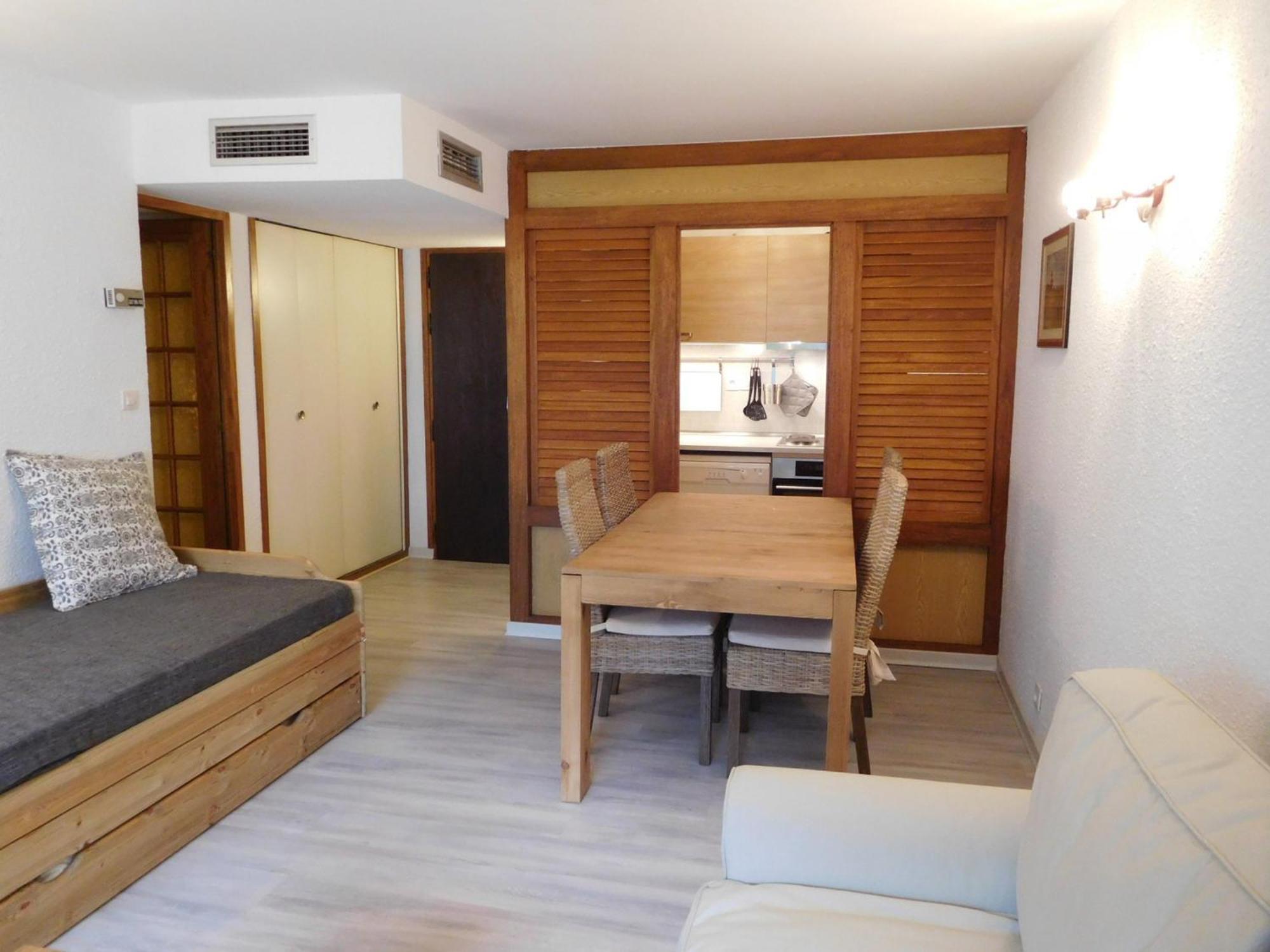 Bel 2 Pieces Avec Parking A - Fr-1-517-39 Apartment