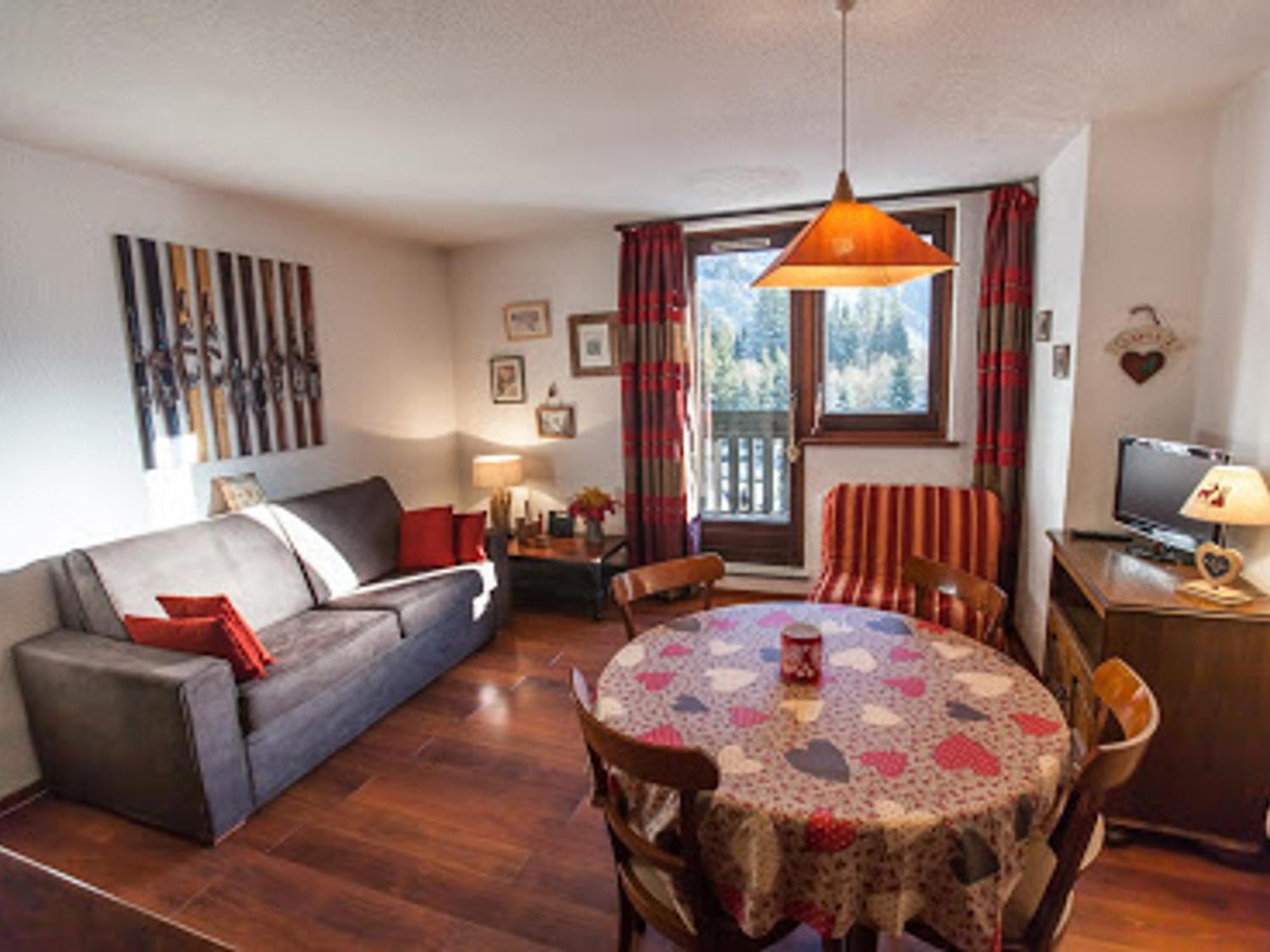 A Avec Parking Et Animaux Admis - Fr-1-517-35 Apartment *