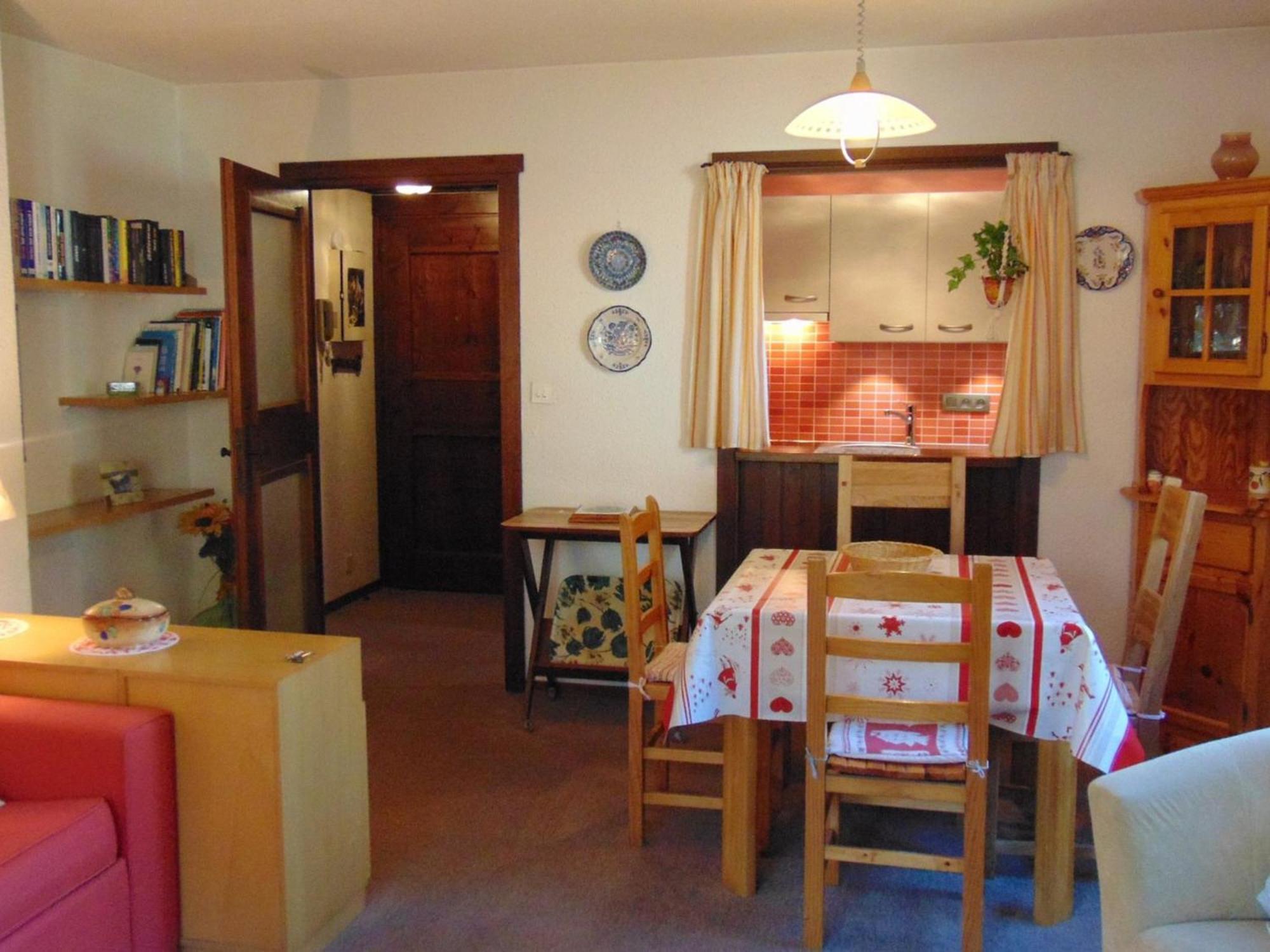 Apartment 2 Pieces Avec Parking A Chamonix, Animaux Acceptes - Fr-1-517-19 *