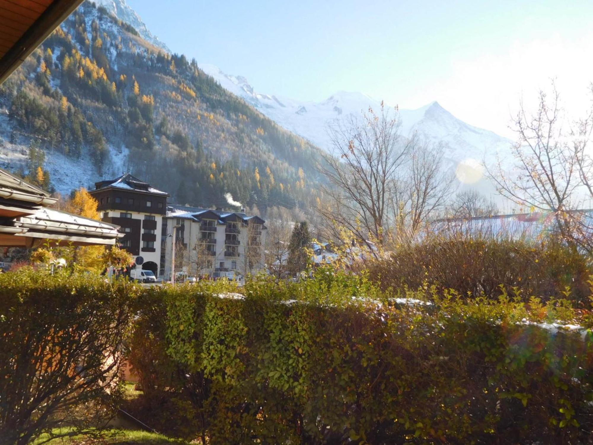 2 Pieces Avec Parking Pres Gare Routiere Et Remonte-pentes, Chamonix-mont-blanc - Fr-1-517-13 Apartment