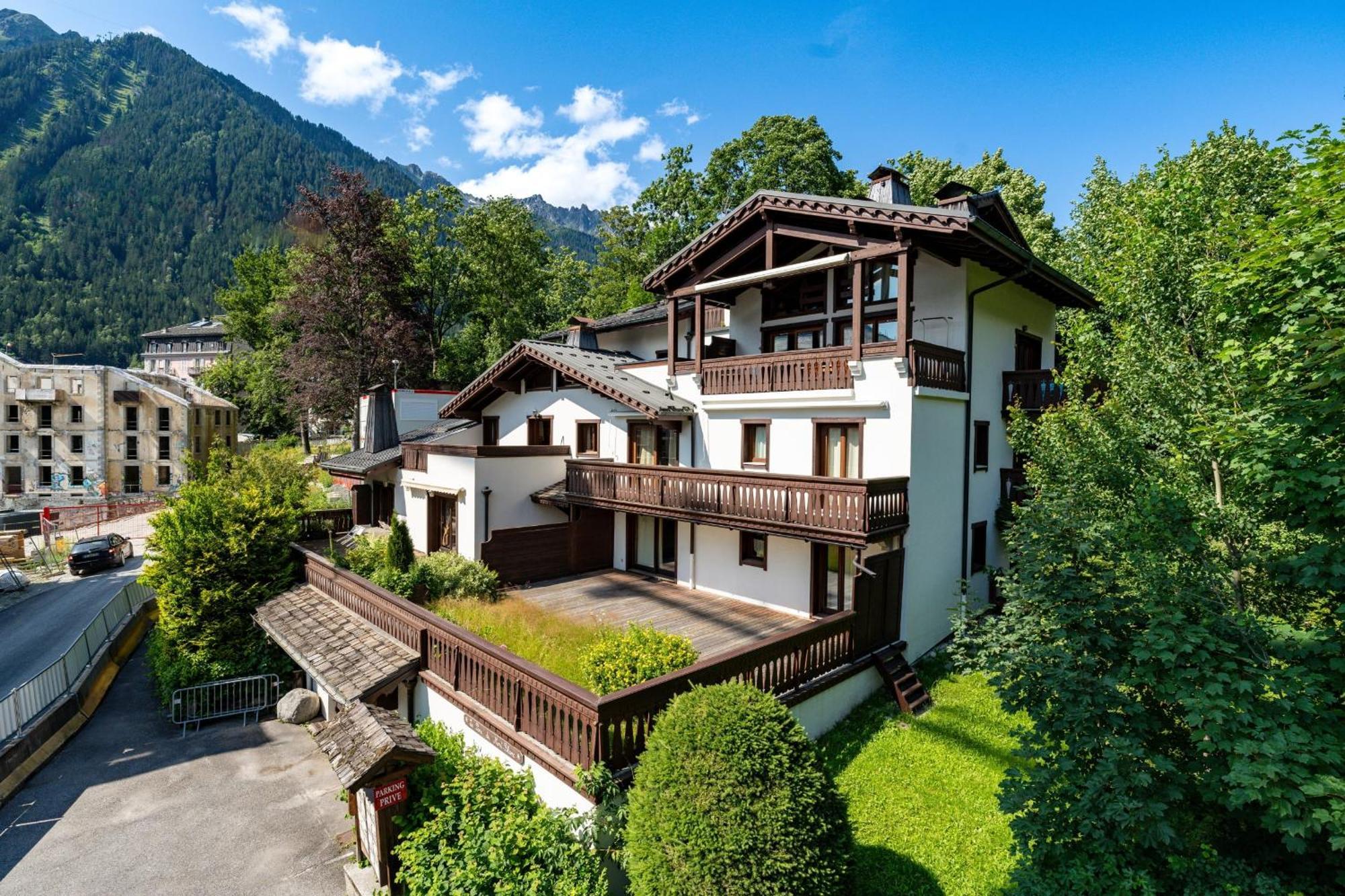 Jardin Du Parc Mont Blanc- Alpine Style In The Heart Of Chamonix