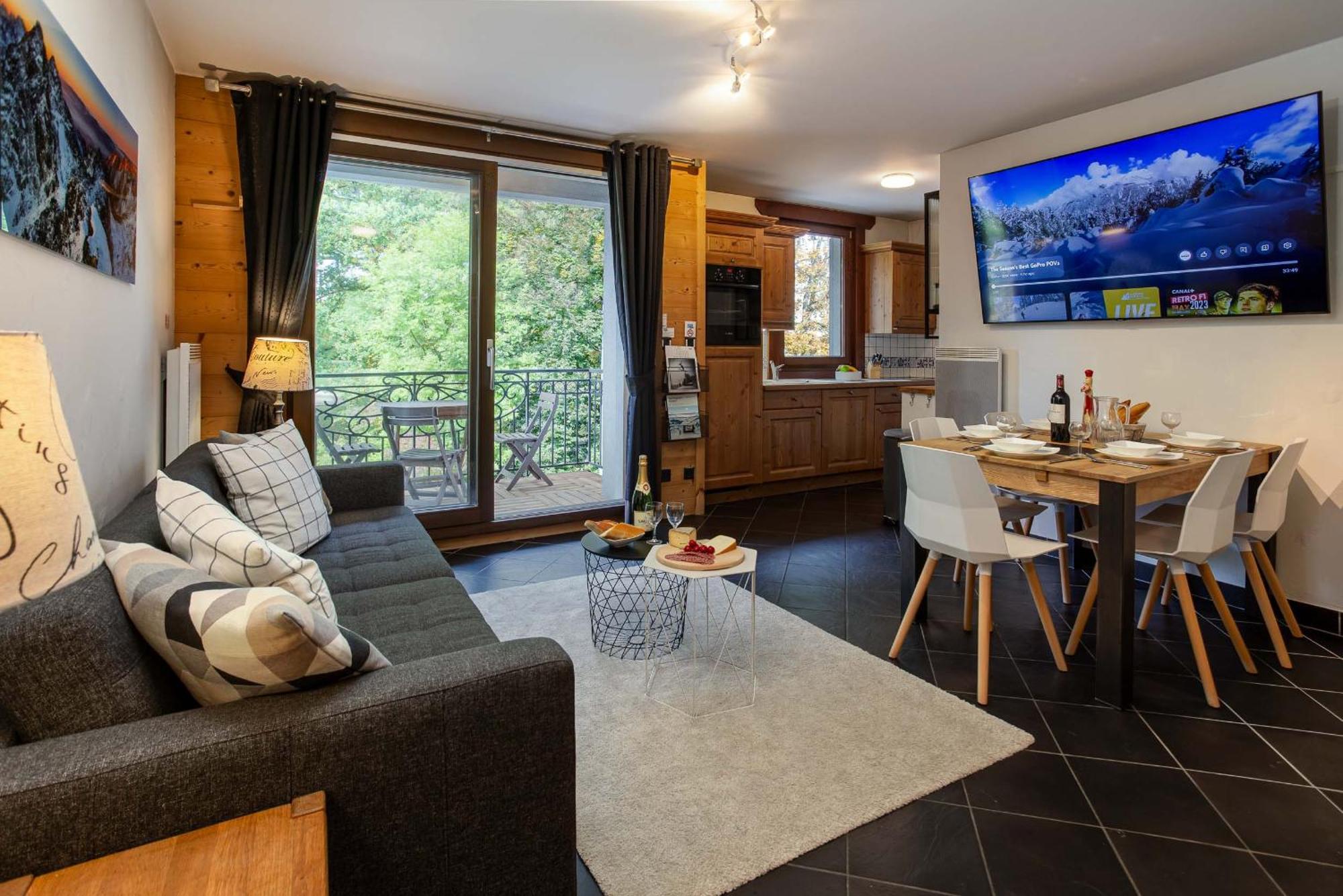 Le Paradis 15 - Year Chamonix