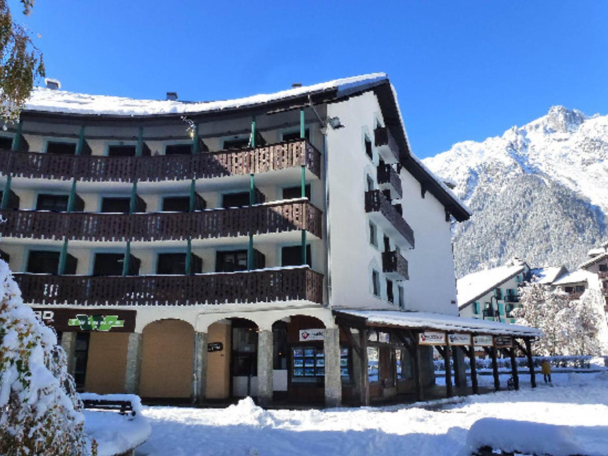 Apartment Cosy A Sud, Proche Centre, Balcon, 4 Pers, Parking, Wifi - Fr-1-343-235 Chamonix