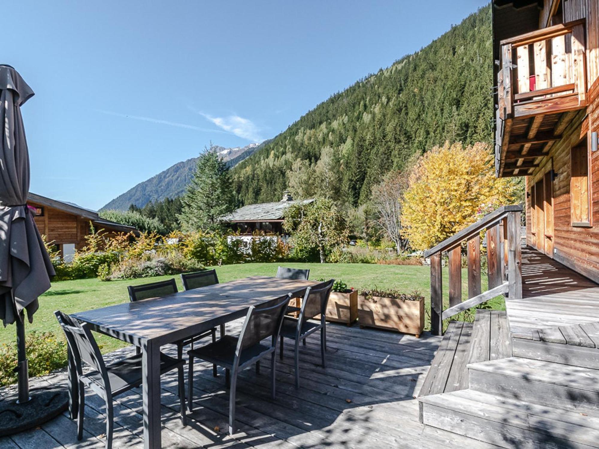 Superbe Avec Grand Jardin, 5 Chambres, Parking Et Wifi - Fr-1-343-177 *