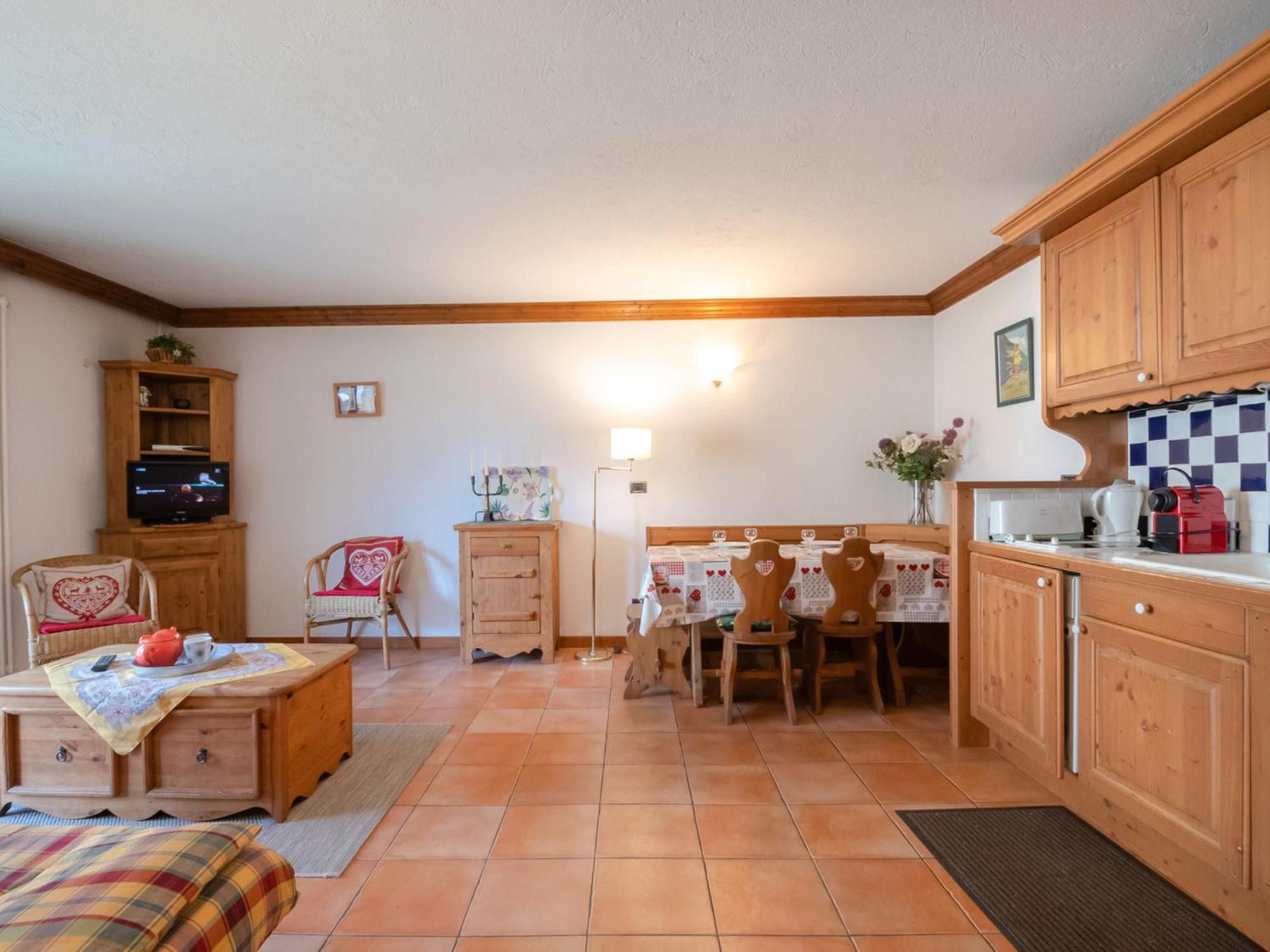 Bel Avec Balcon Et Parking A - Fr-1-343-236 Apartment