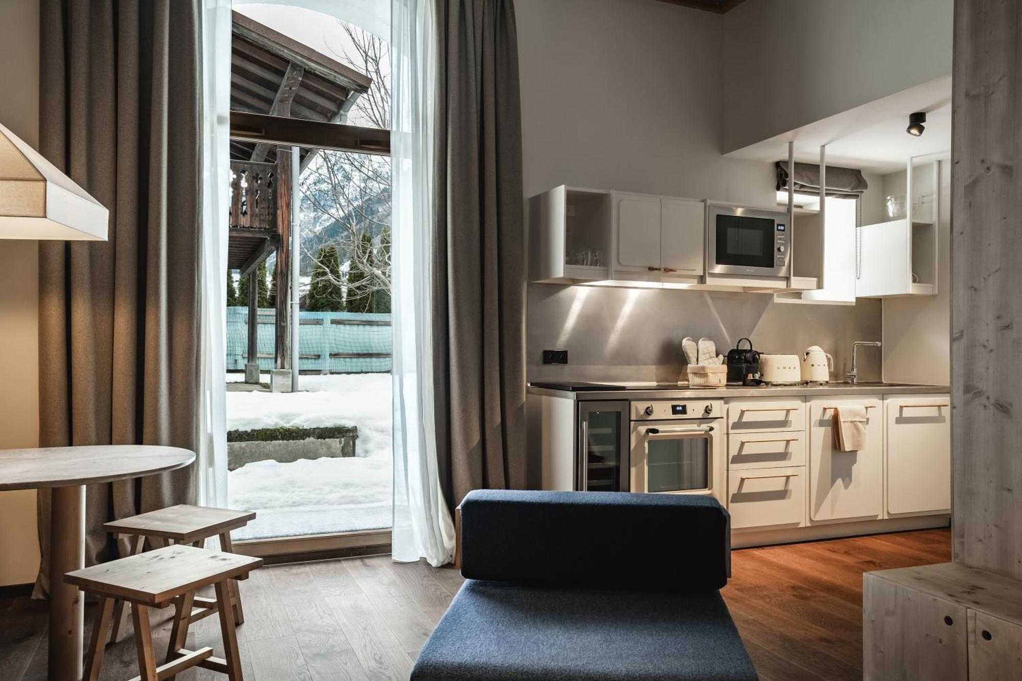 De L'heliopic Aparthotel 4*