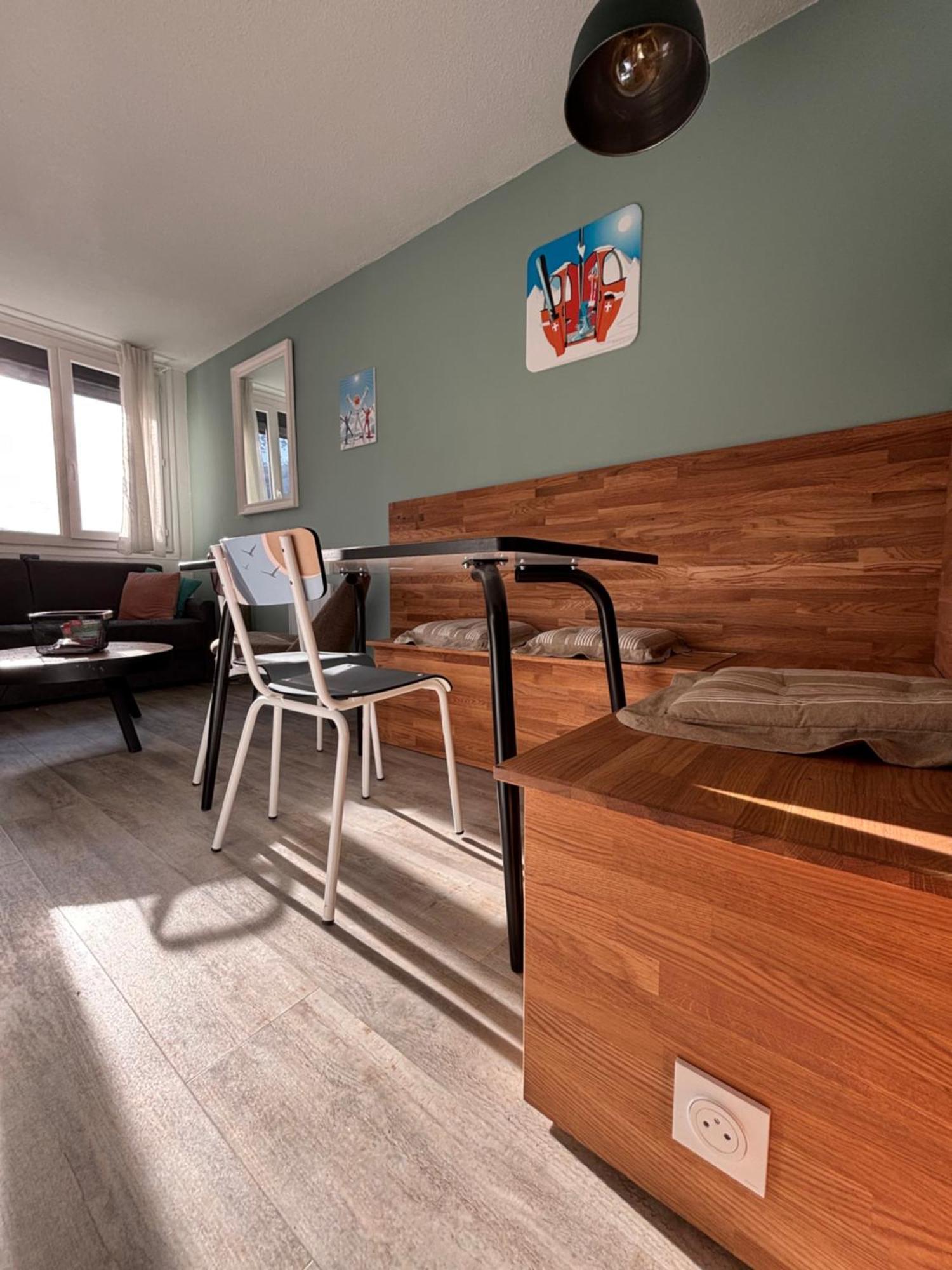 Apartment Chamois Blanc / *