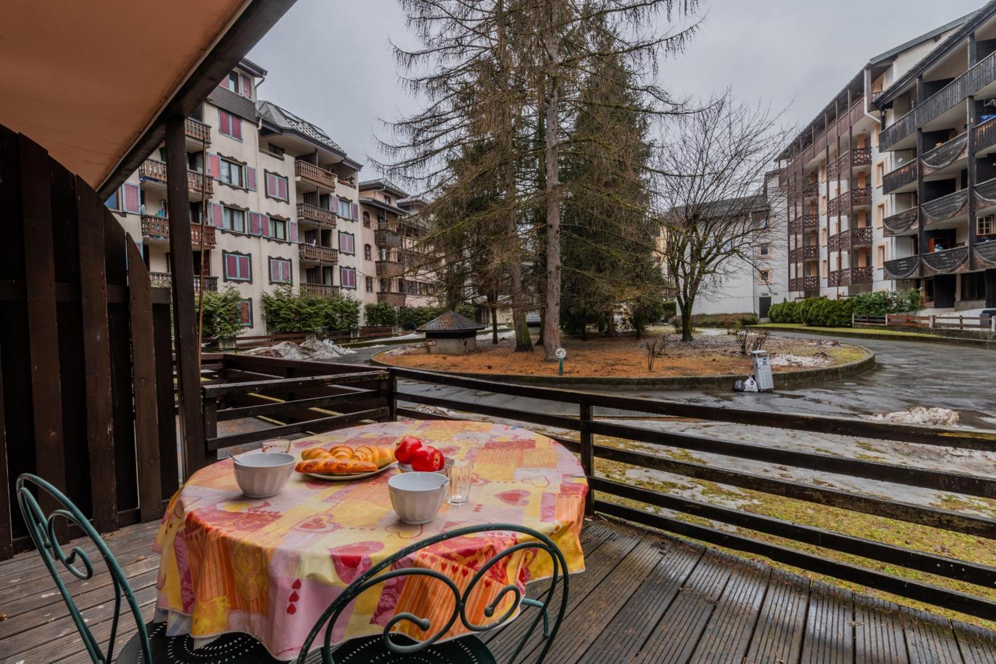 Sud Jonquilles 001 - Happy Apartment Chamonix