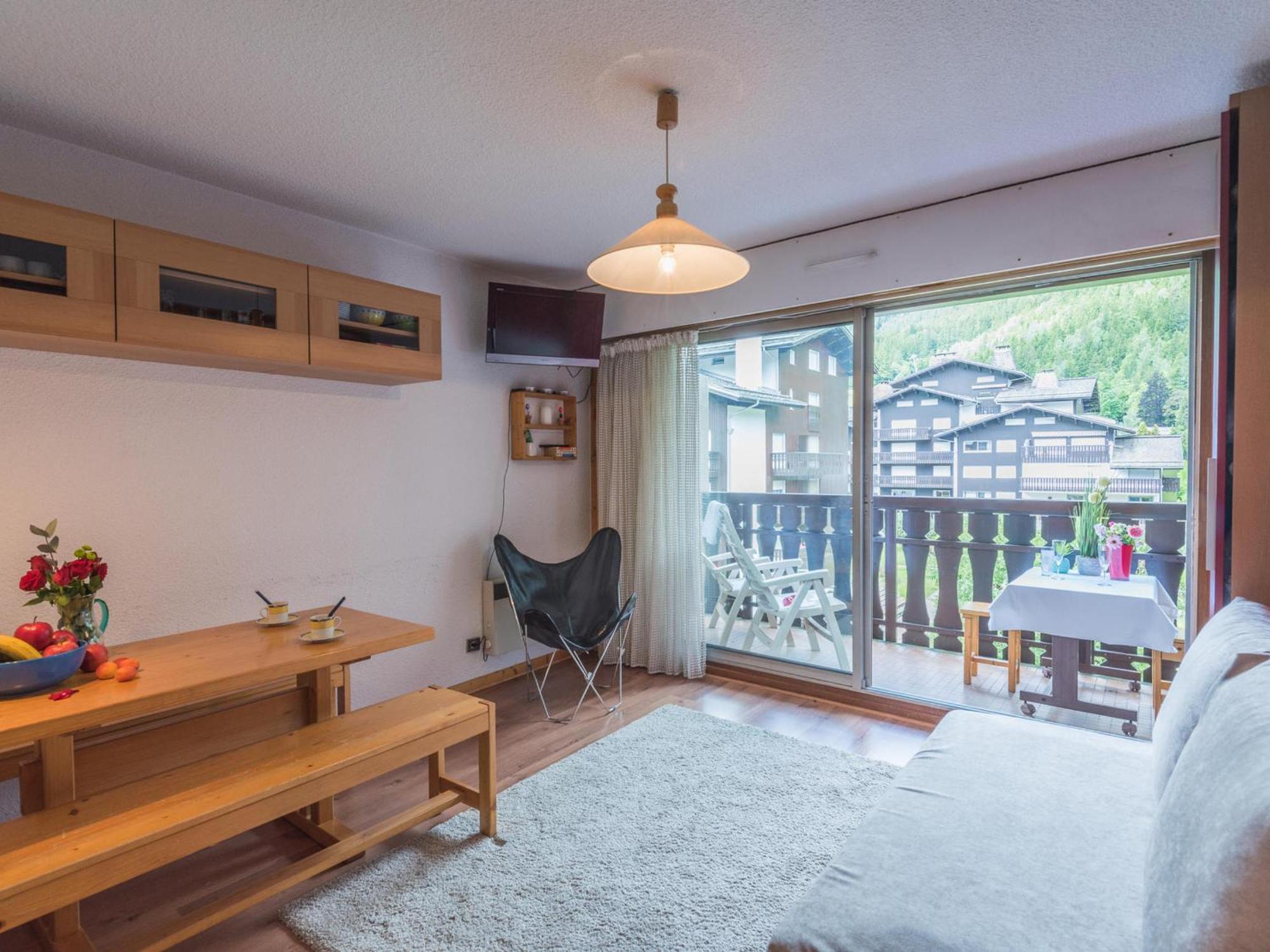 Chamonix, 4 Pers, Proche Pistes, Balcon, Parking, Animaux Admis - Fr-1-517-32 Apartment Chamonix