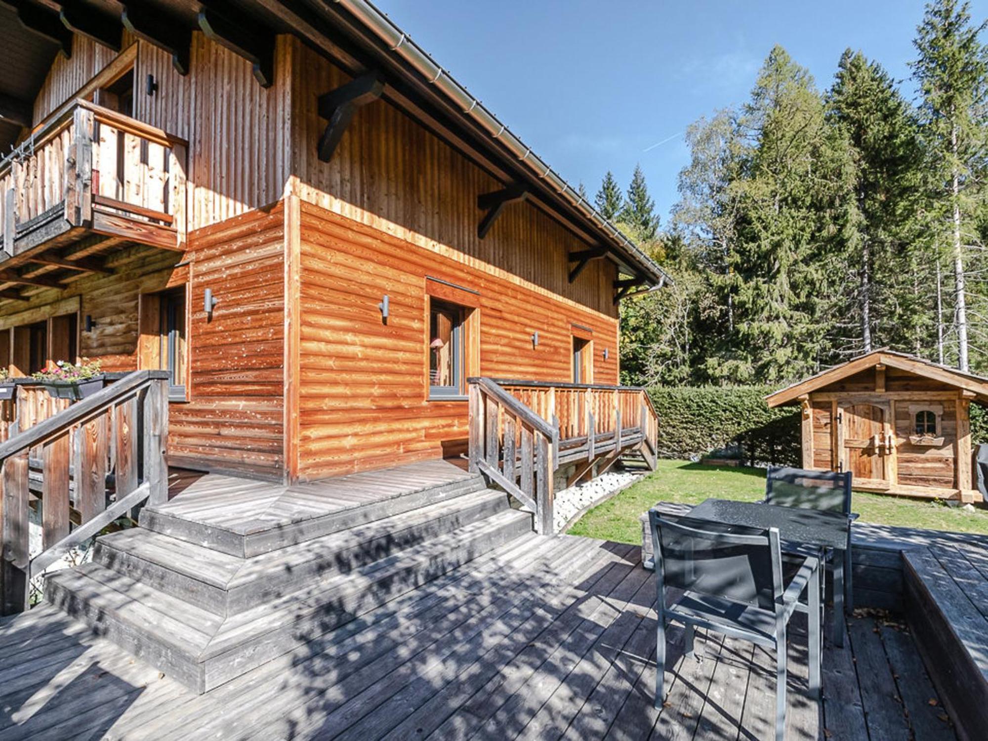 Superbe Avec Grand Jardin, 5 Chambres, Parking Et Wifi - Fr-1-343-177 Chalet Chamonix