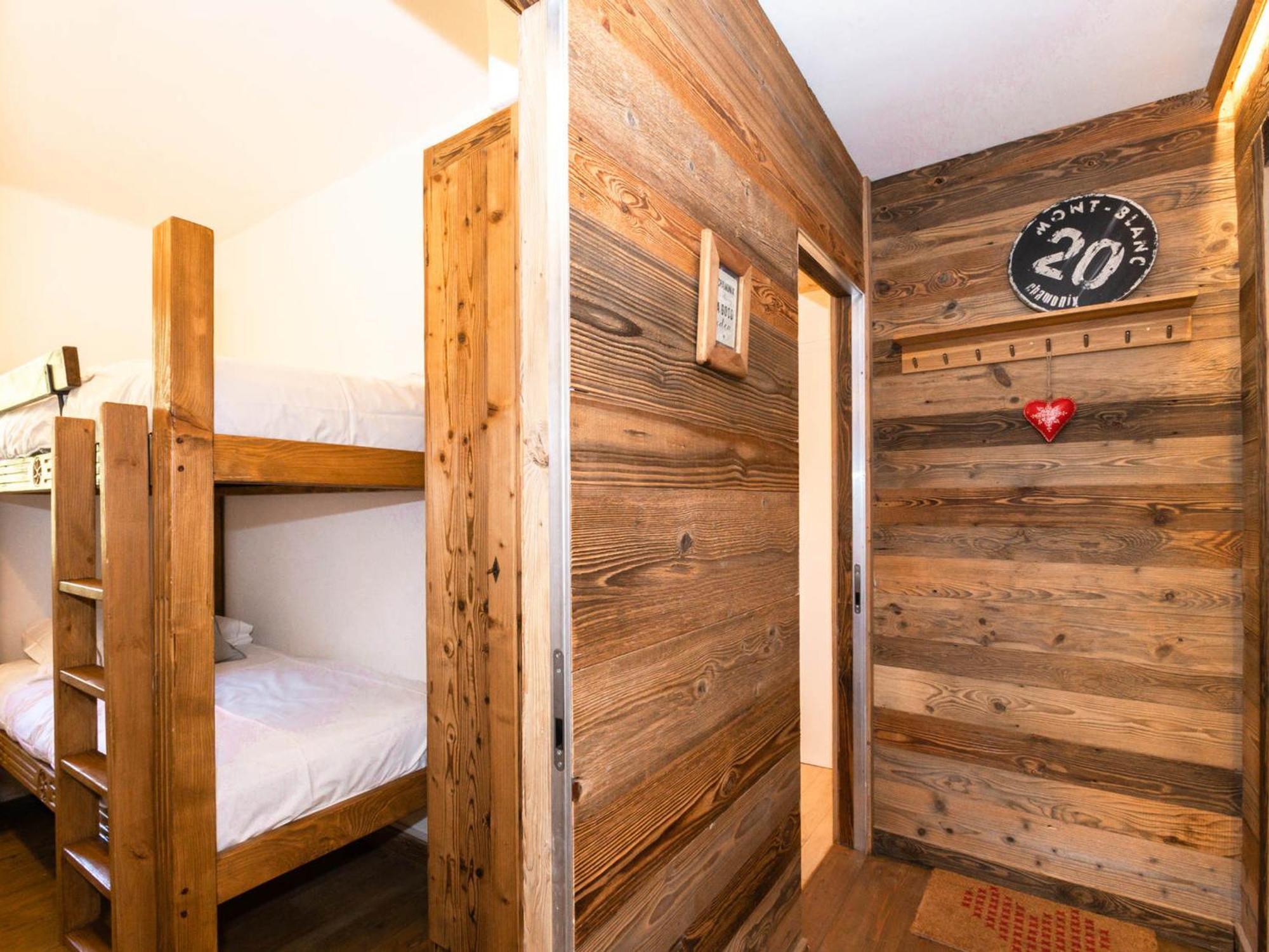 Chaleureux 4 Pers Avec Terrasse Et Wifi, Centre - Fr-1-343-222 Apartment Chamonix