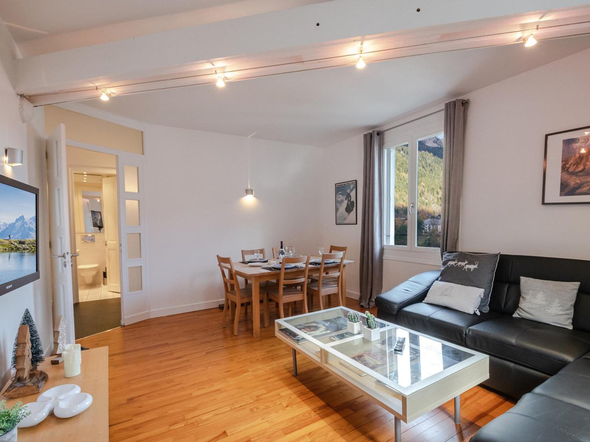 Lumineux En Centre-ville Avec 2 Et Wifi A - Fr-1-343-202 *