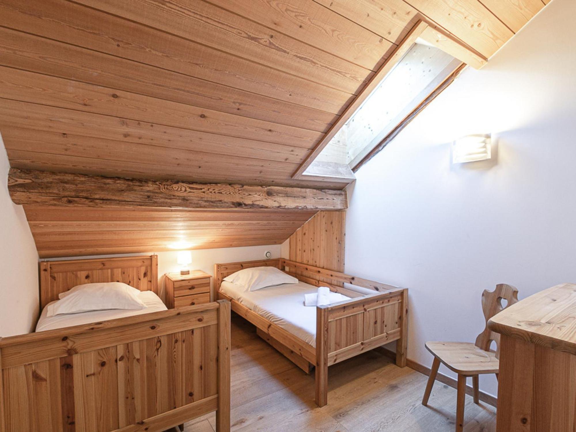 Apartment Bel Au Centre De Chamonix, A 350m Des Pistes, Parking Et Services Inclus - Fr-1-343-200 *