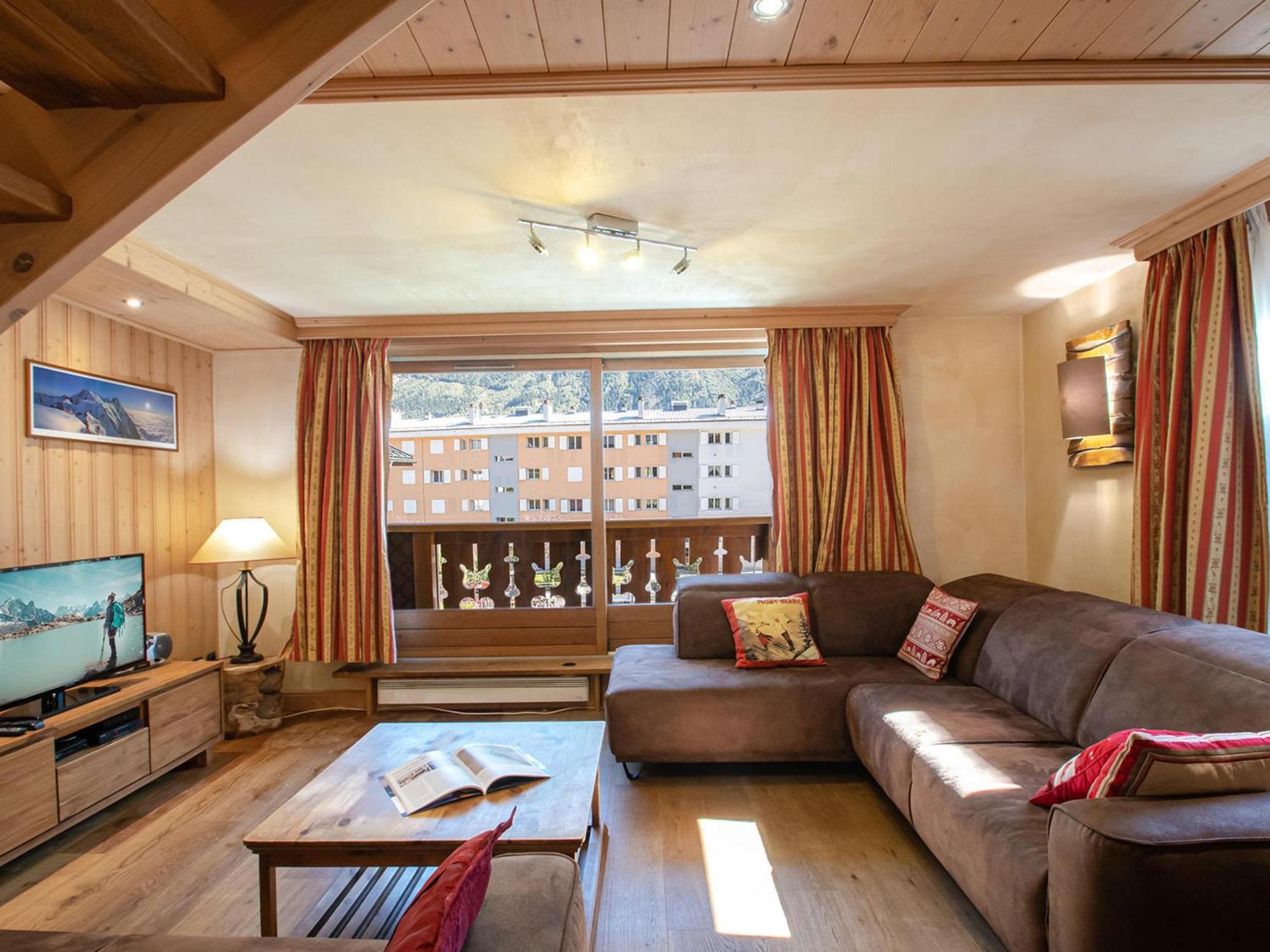 Duplex Proche Pistes Avec Parking Et Wifi - Fr-1-343-175 Chamonix