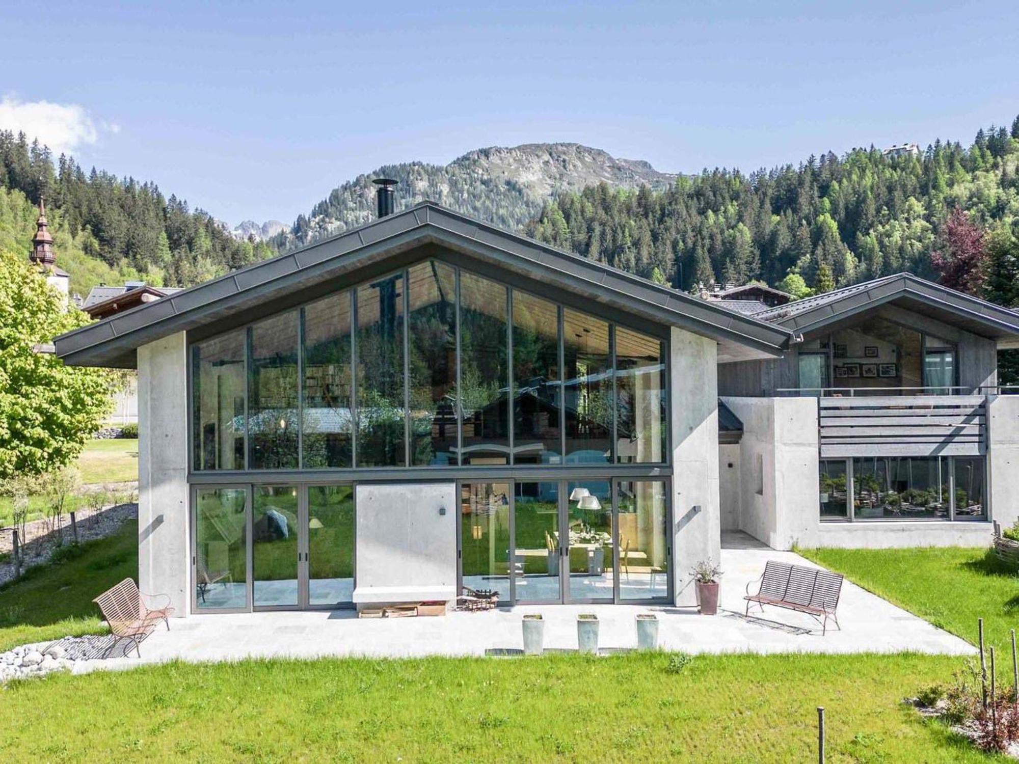 Contemporain Avec Sauna, Cheminee, Et Grand Jardin - Fr-1-343-243 Chalet Chamonix