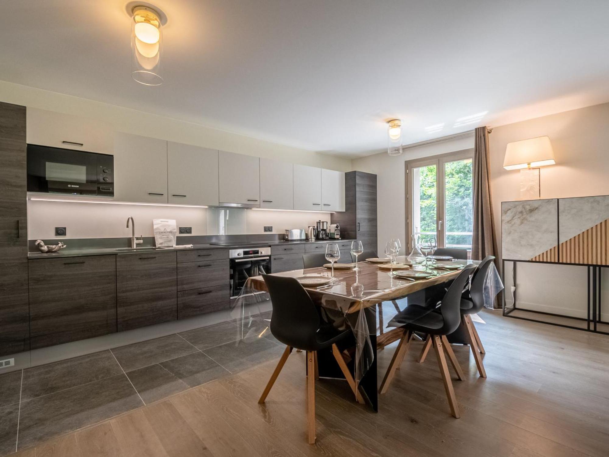 Moderne Avec Sauna, Balcon Et Parking A - Fr-1-343-246 Chamonix