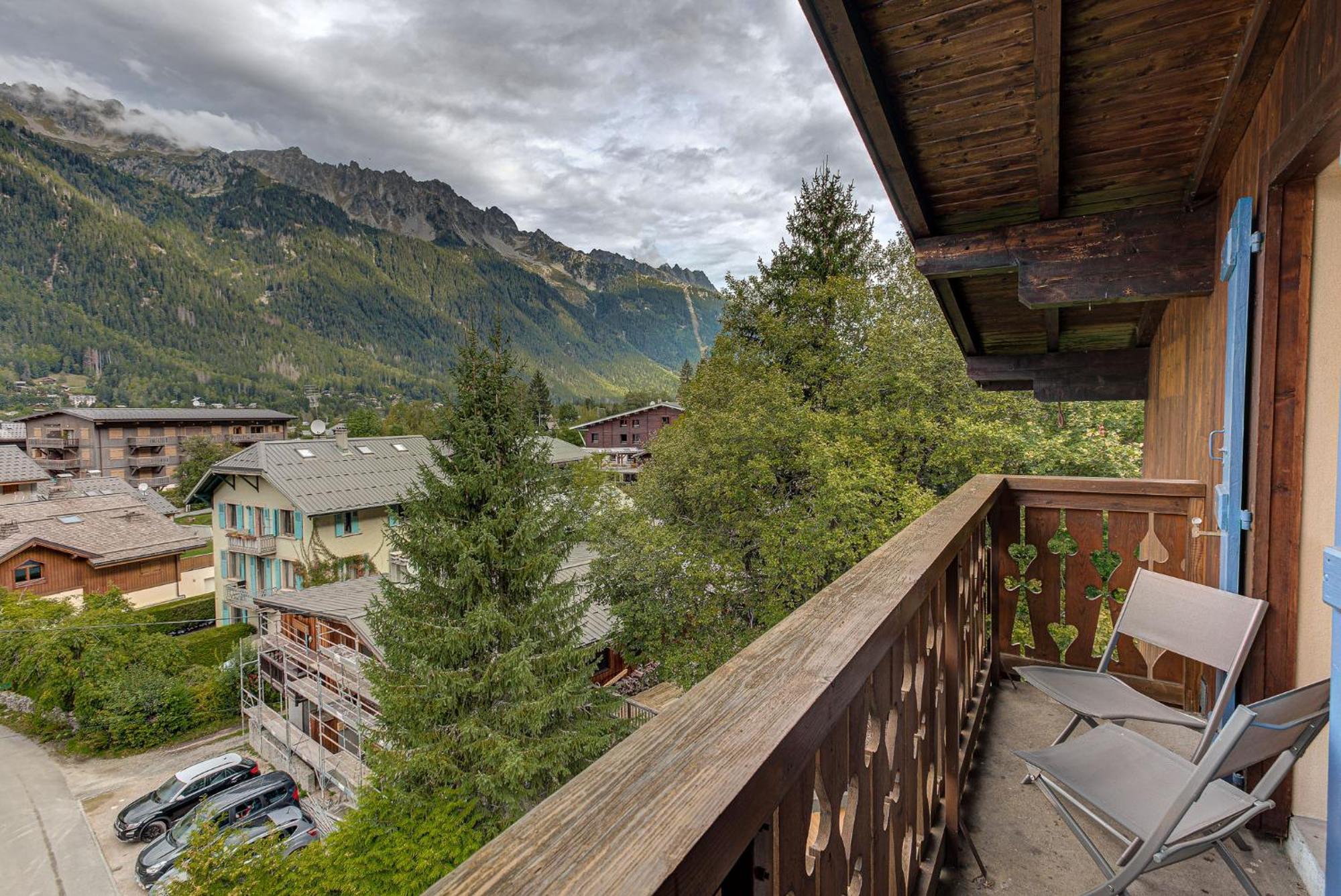 Apartment Les Nantillons - Alpes Travel -