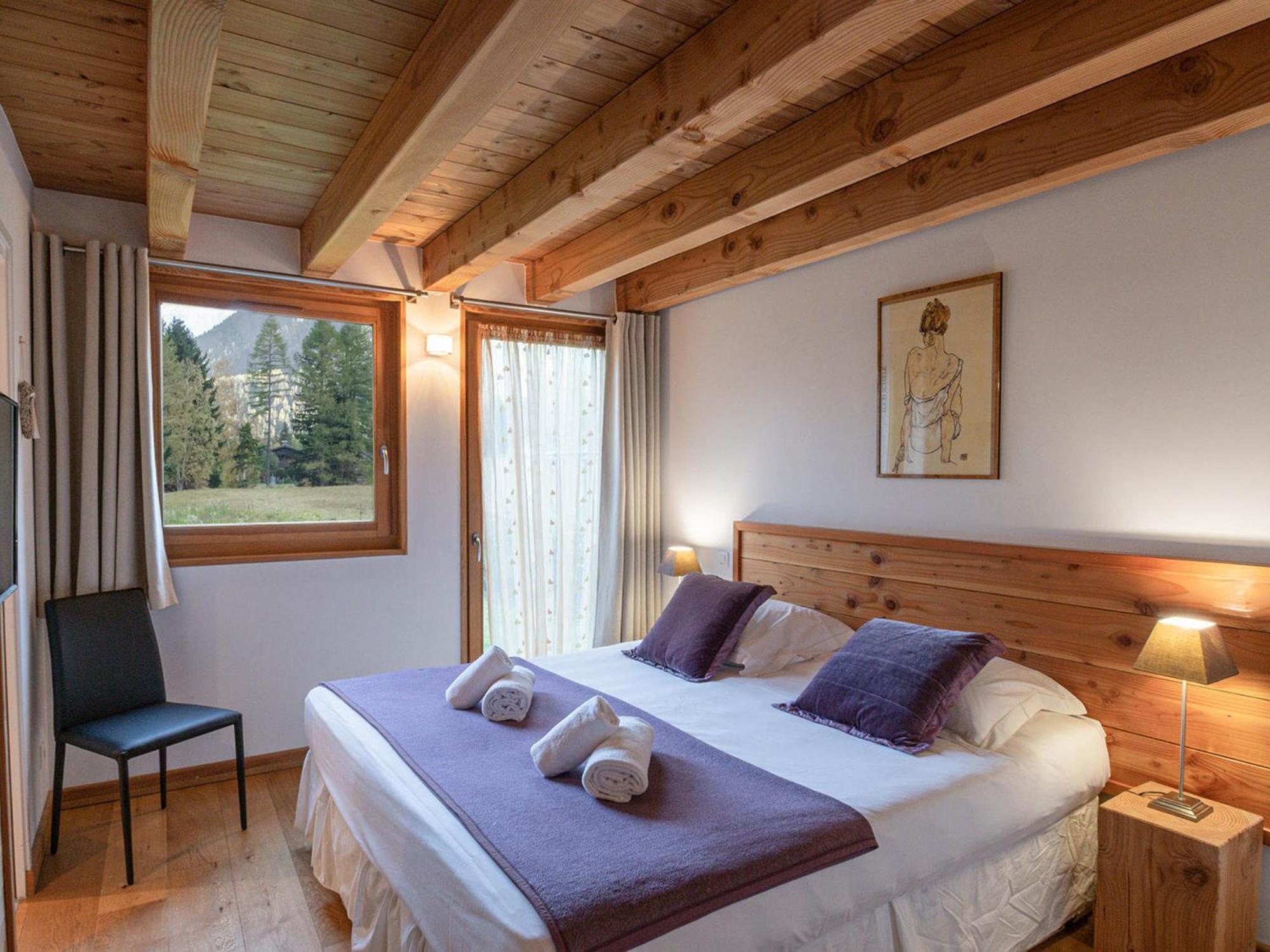 Chalet Superbe 4 Etoiles Avec Sauna Et Garage Proche Des Pistes - Fr-1-343-184