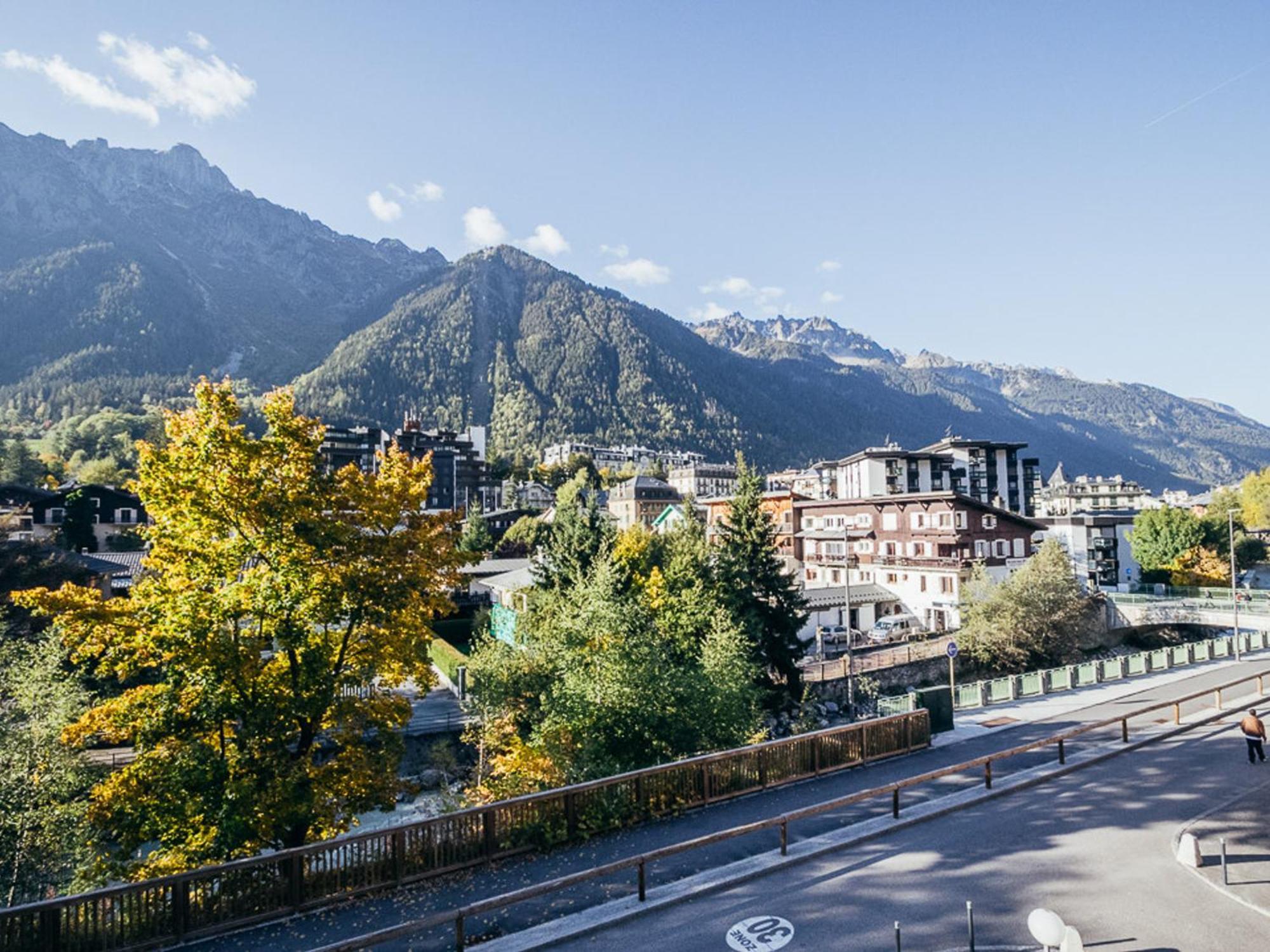 Joli Renove Avec Balcon Proche Zone Pietonne - Fr-1-343-164 Apartment Chamonix