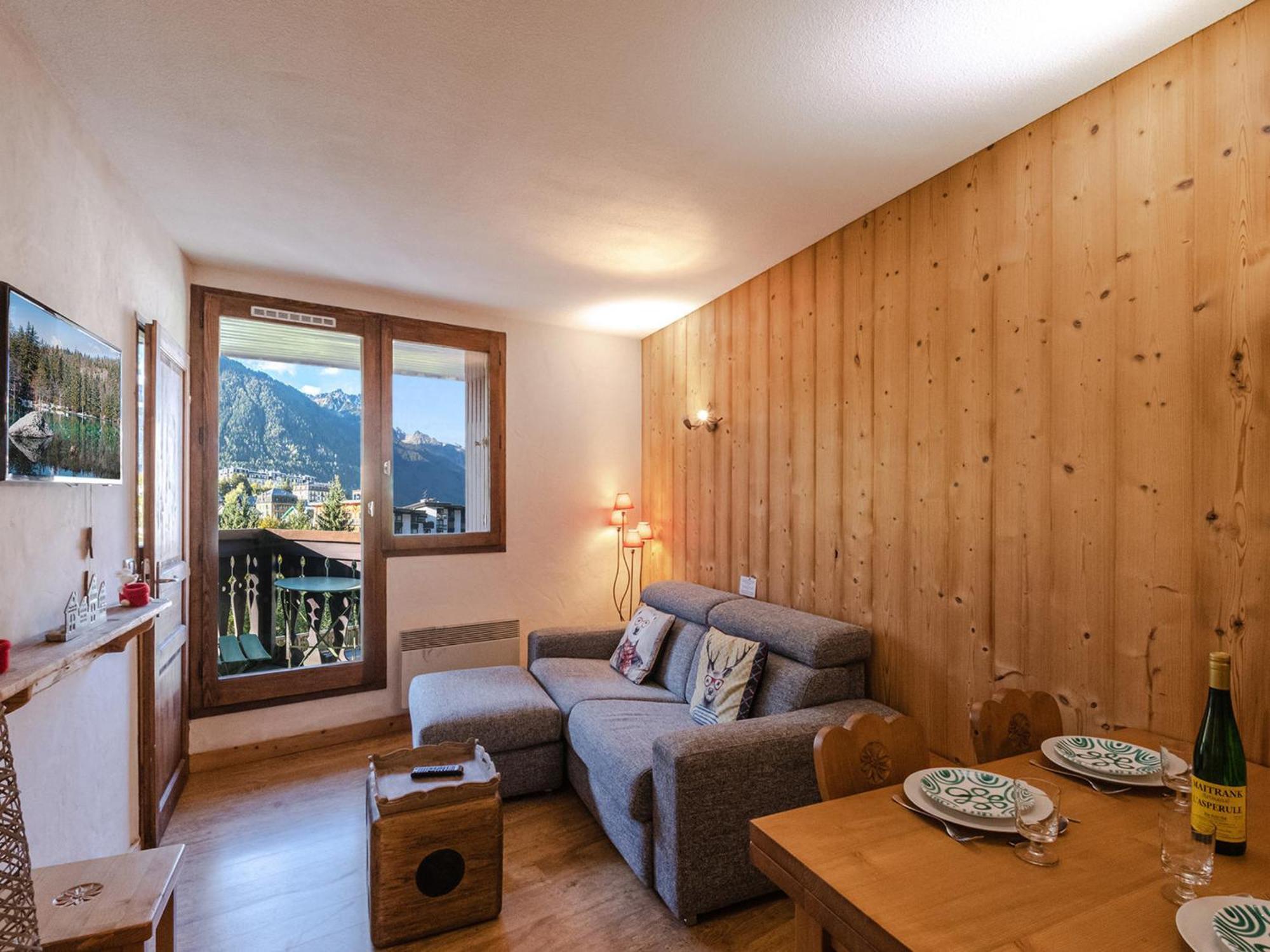 Apartment Joli Renove Avec Balcon Proche Zone Pietonne - Fr-1-343-164 *