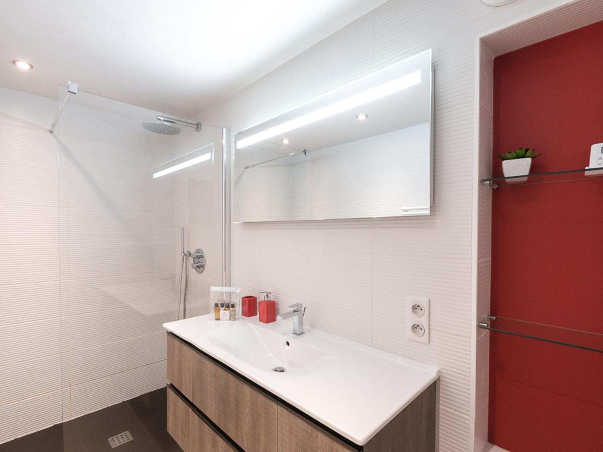 Chic Avec Sauna Et Parking Au Centre De - Fr-1-343-190 Apartment Chamonix