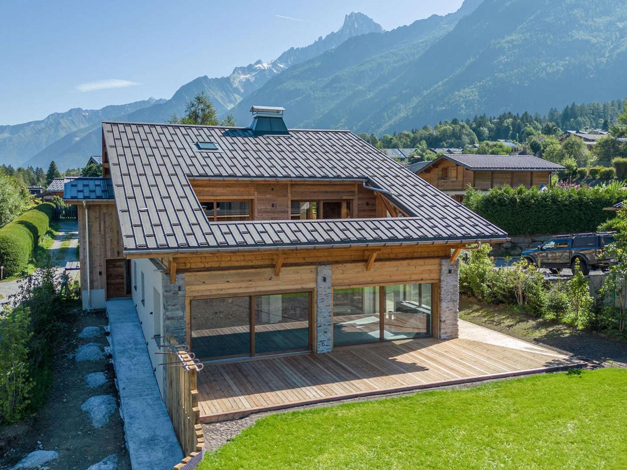 Chalet De Luxe Avec Piscine Interieure Et Sauna, Proche - Fr-1-343-261 Chamonix