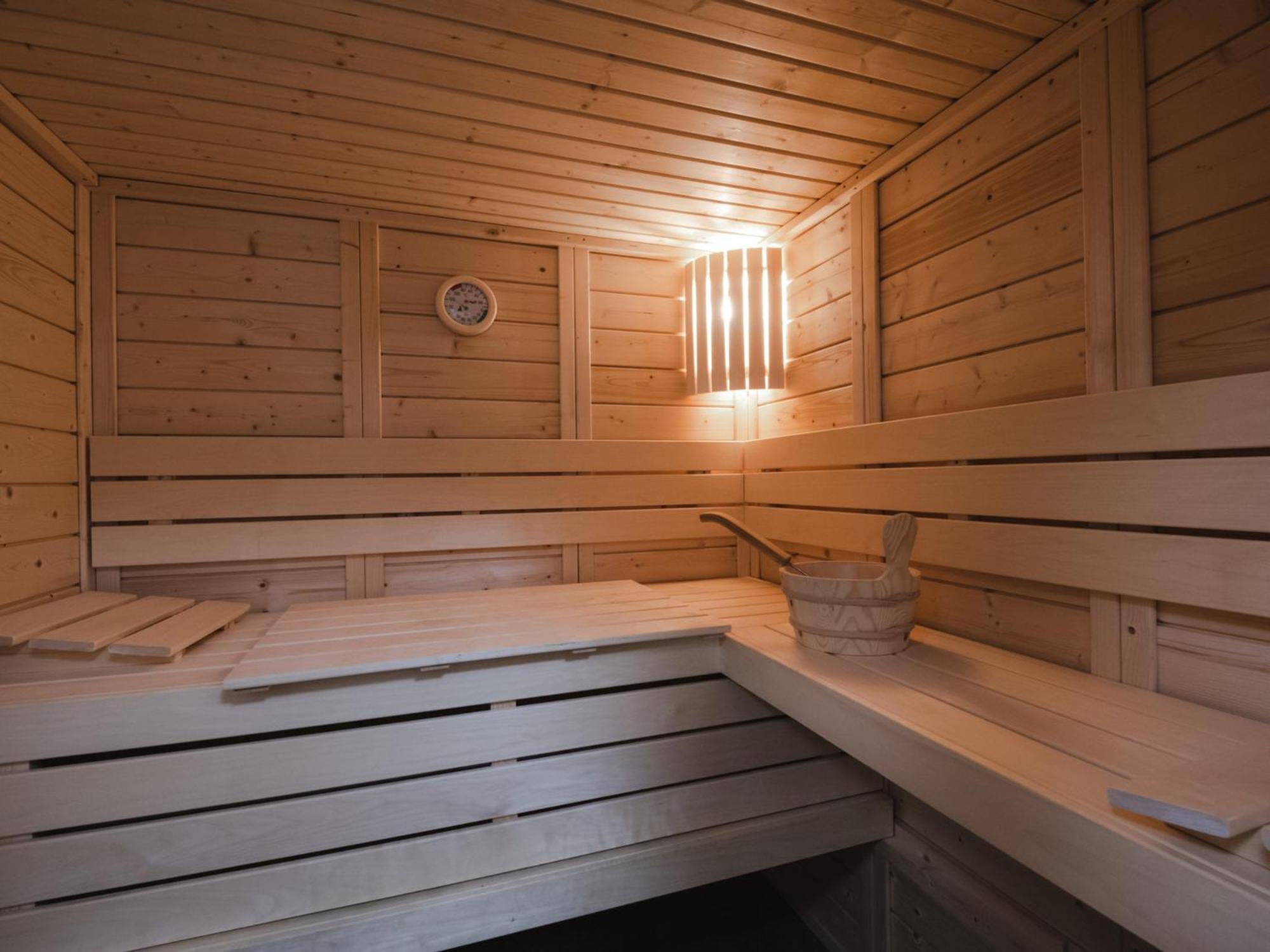 Moderne Avec Sauna, Balcon Et Parking A - Fr-1-343-246 * Chamonix