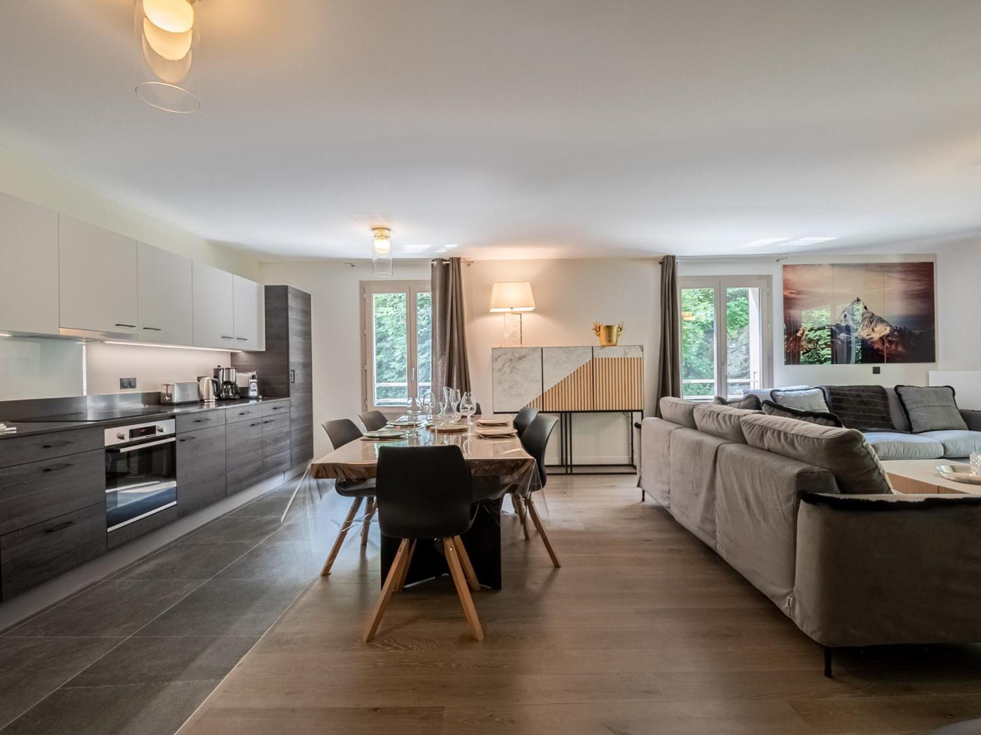 Apartment Moderne Avec Sauna, Balcon Et Parking A - Fr-1-343-246 Chamonix