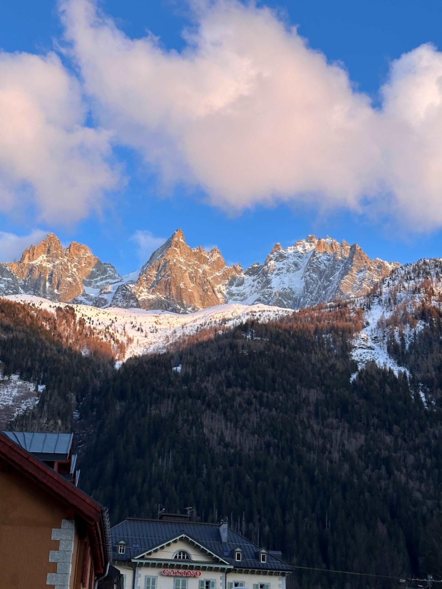 Le 1853 Chalet