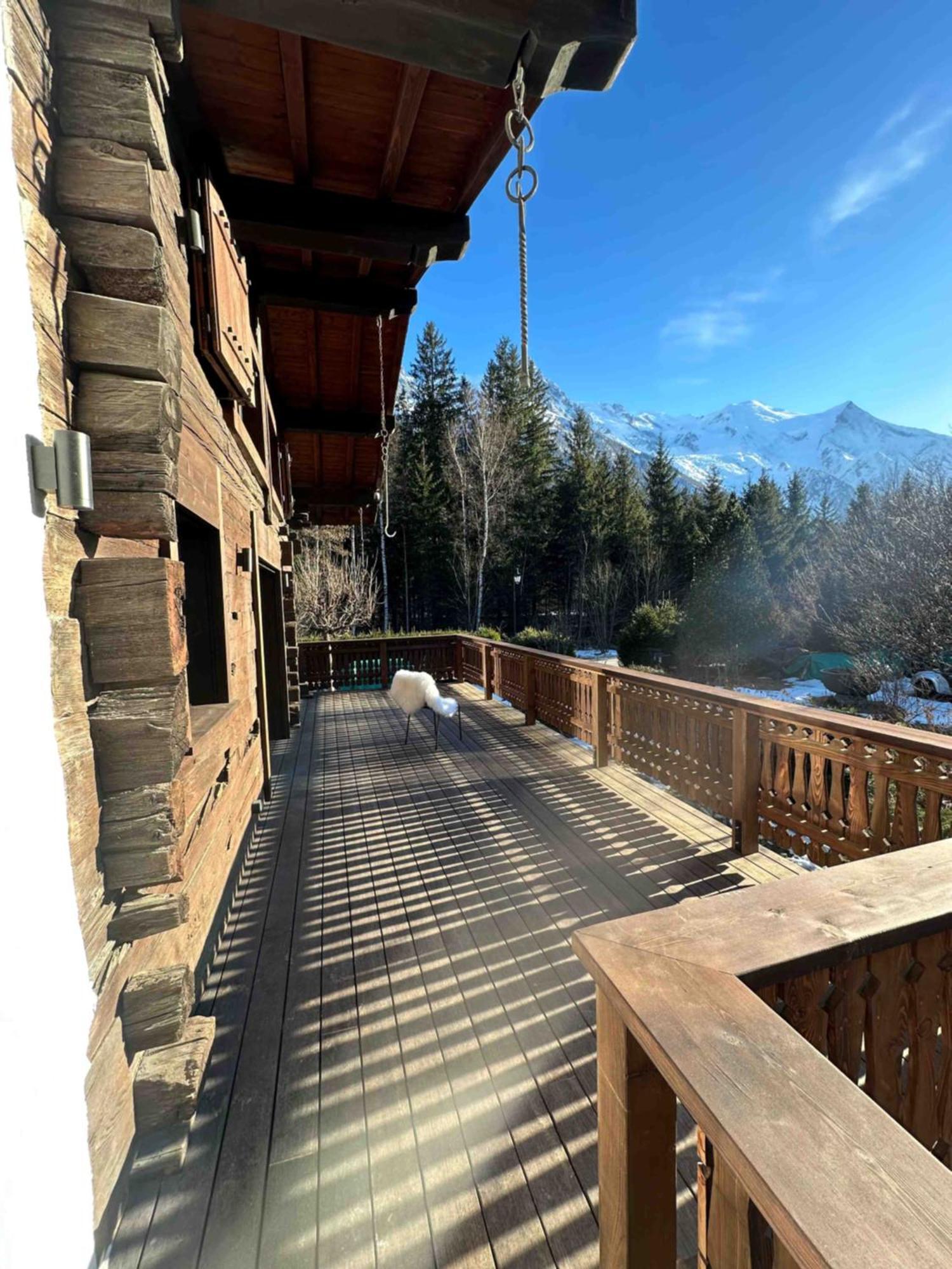 Le 1853 * Chamonix