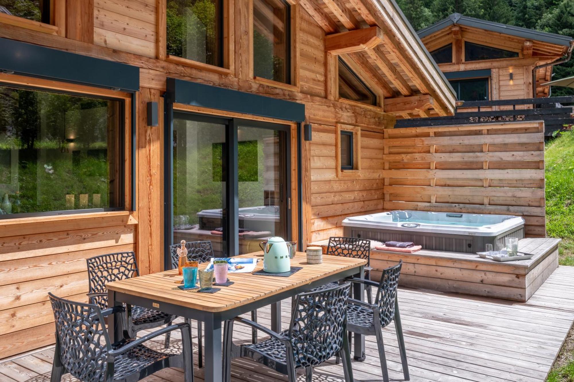 Seven Summits - Pool - Sauna - Jacuzzi - By Cozee *