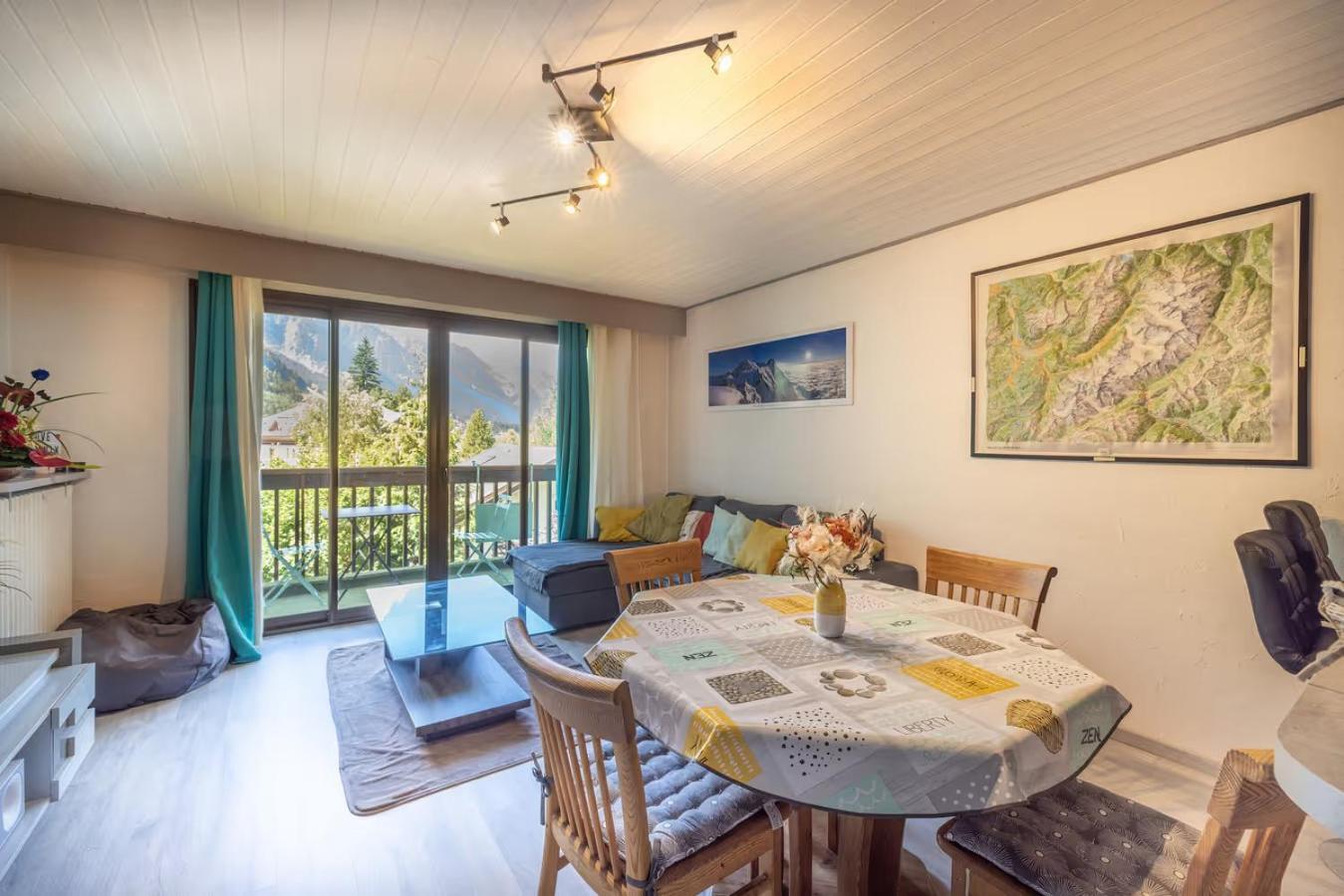 Centre, 51m2, Vue Mt Blanc, 2 à 6 Pers, 2 Balcons Appartement *