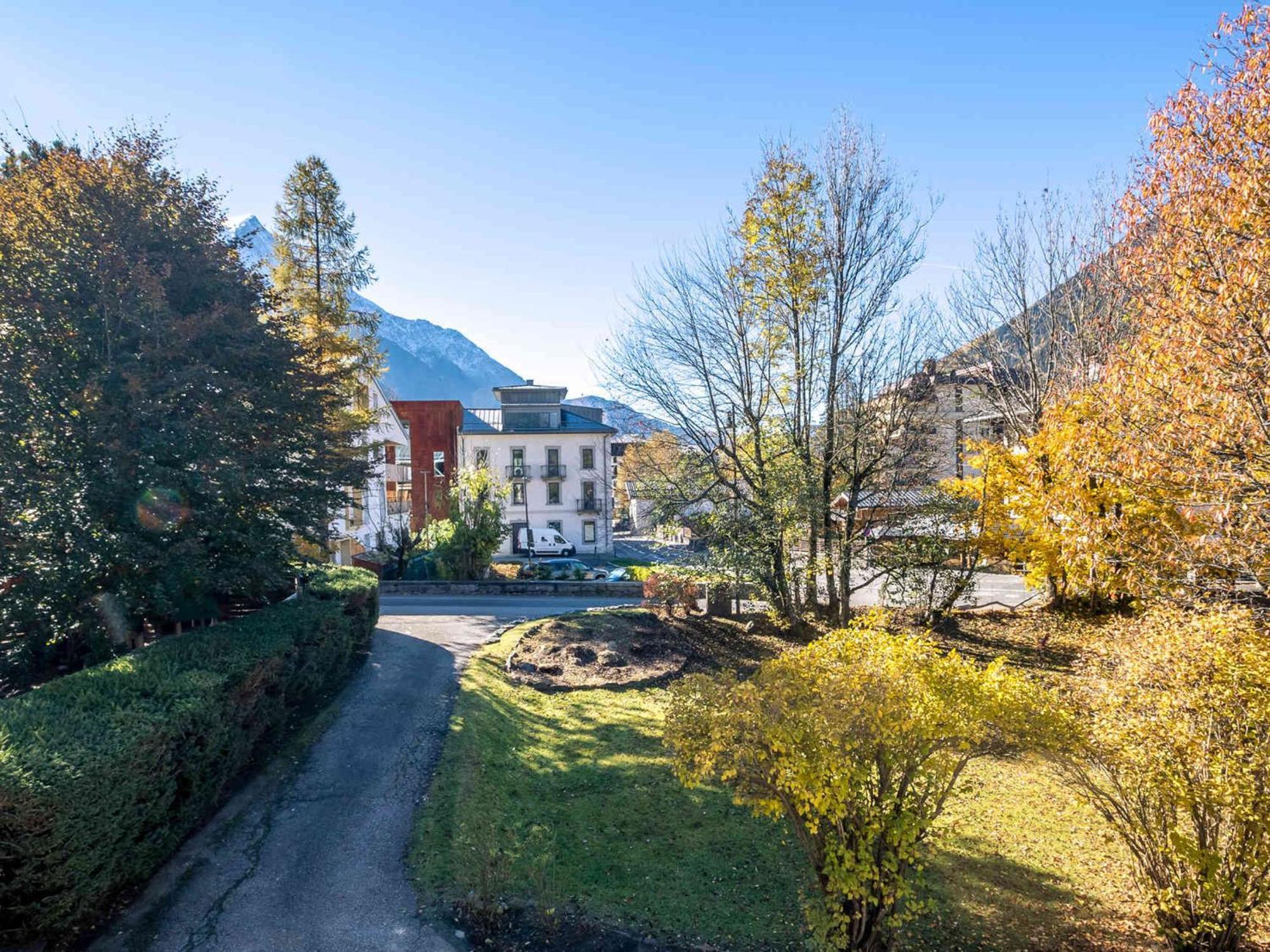 Chaleureux 4 Pers Avec Terrasse Et Wifi, Centre - Fr-1-343-222 Apartment *