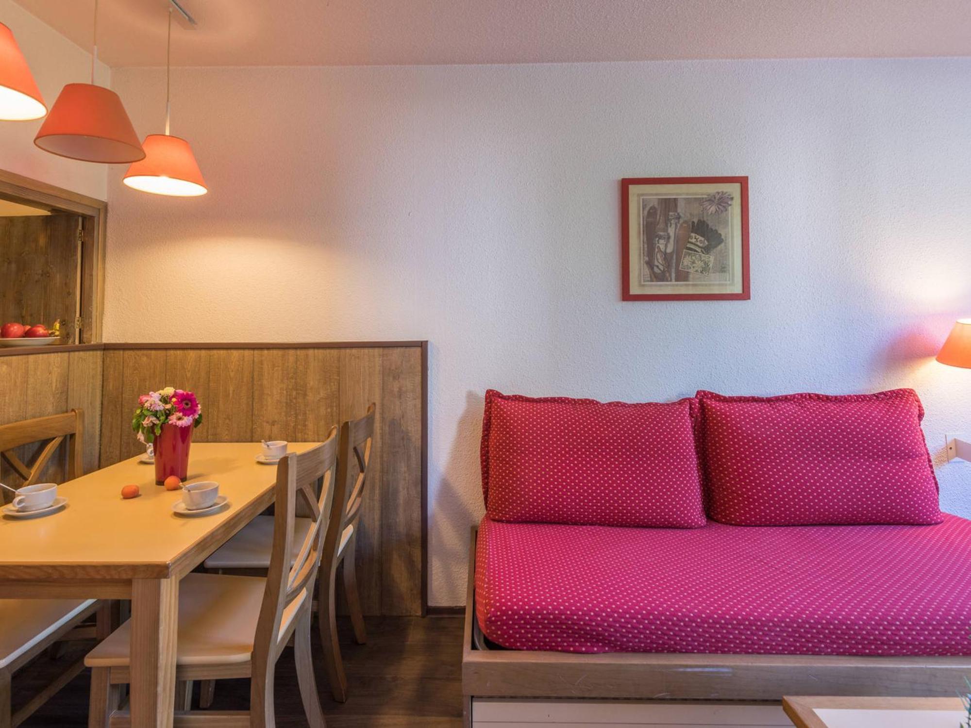 Apartment 2 Pieces Avec Parking Pres Gare Routiere Et Remonte-pentes, Chamonix-mont-blanc - Fr-1-517-13 *