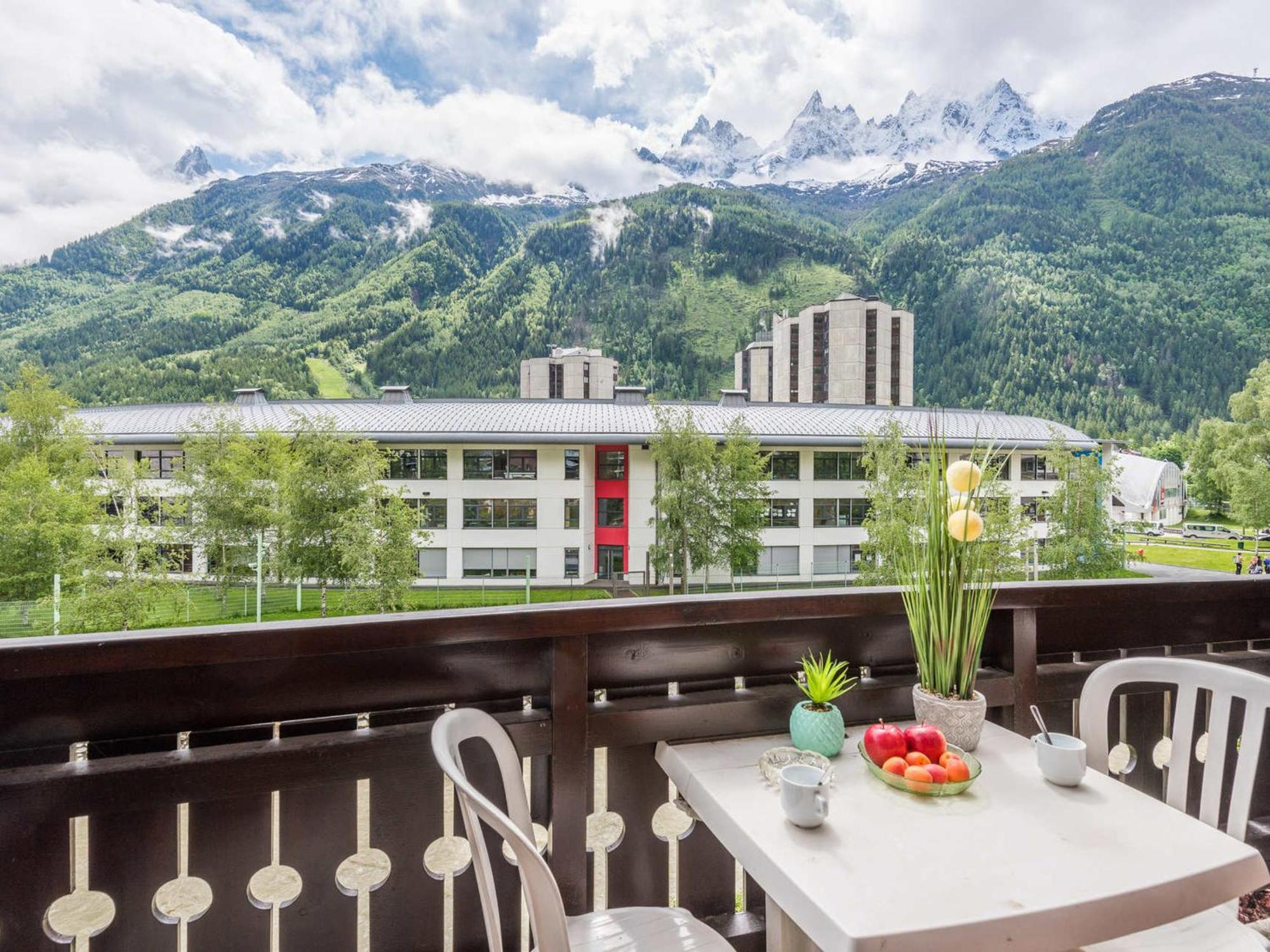 Apartment Cosy Proche Centre Avec Parking Et Animaux Admis - Fr-1-517-45