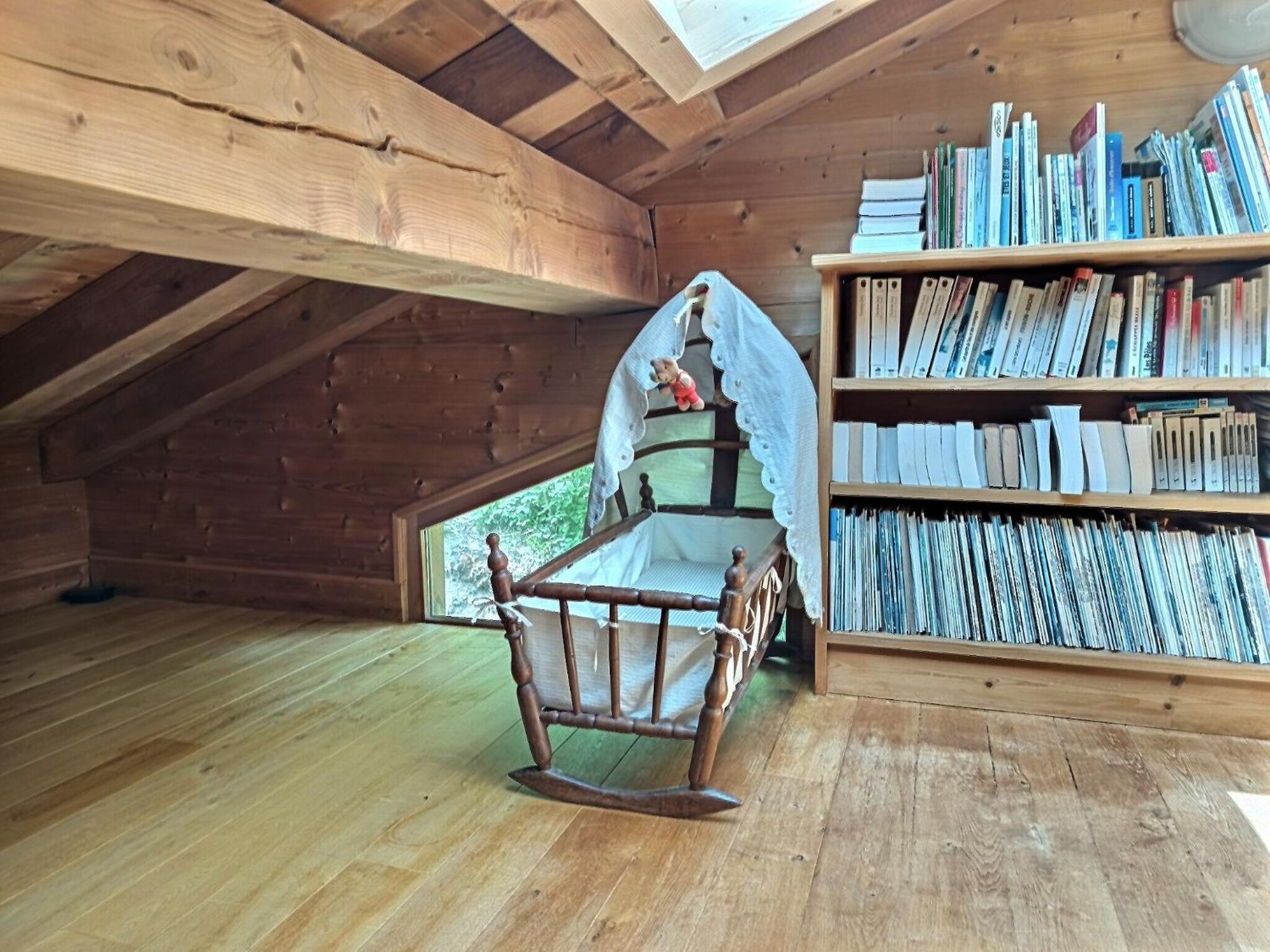 Chalet Spacieux A Pour 9 - Vue Panoramique Mont-blanc, Jacuzzi, Jardin & Parking Chamonix