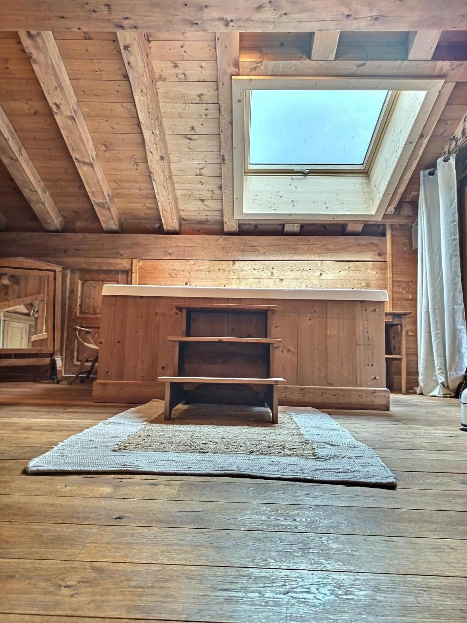 Spacieux A Pour 9 - Vue Panoramique Mont-blanc, Jacuzzi, Jardin & Parking Chalet