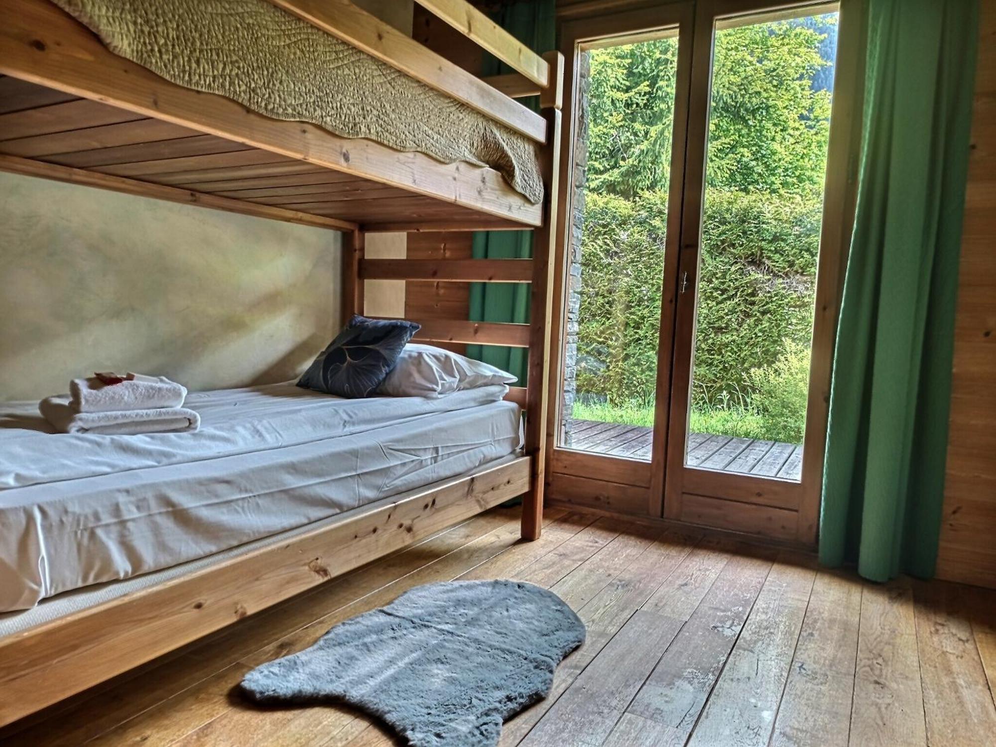 Spacieux A Pour 9 - Vue Panoramique Mont-blanc, Jacuzzi, Jardin & Parking Chamonix