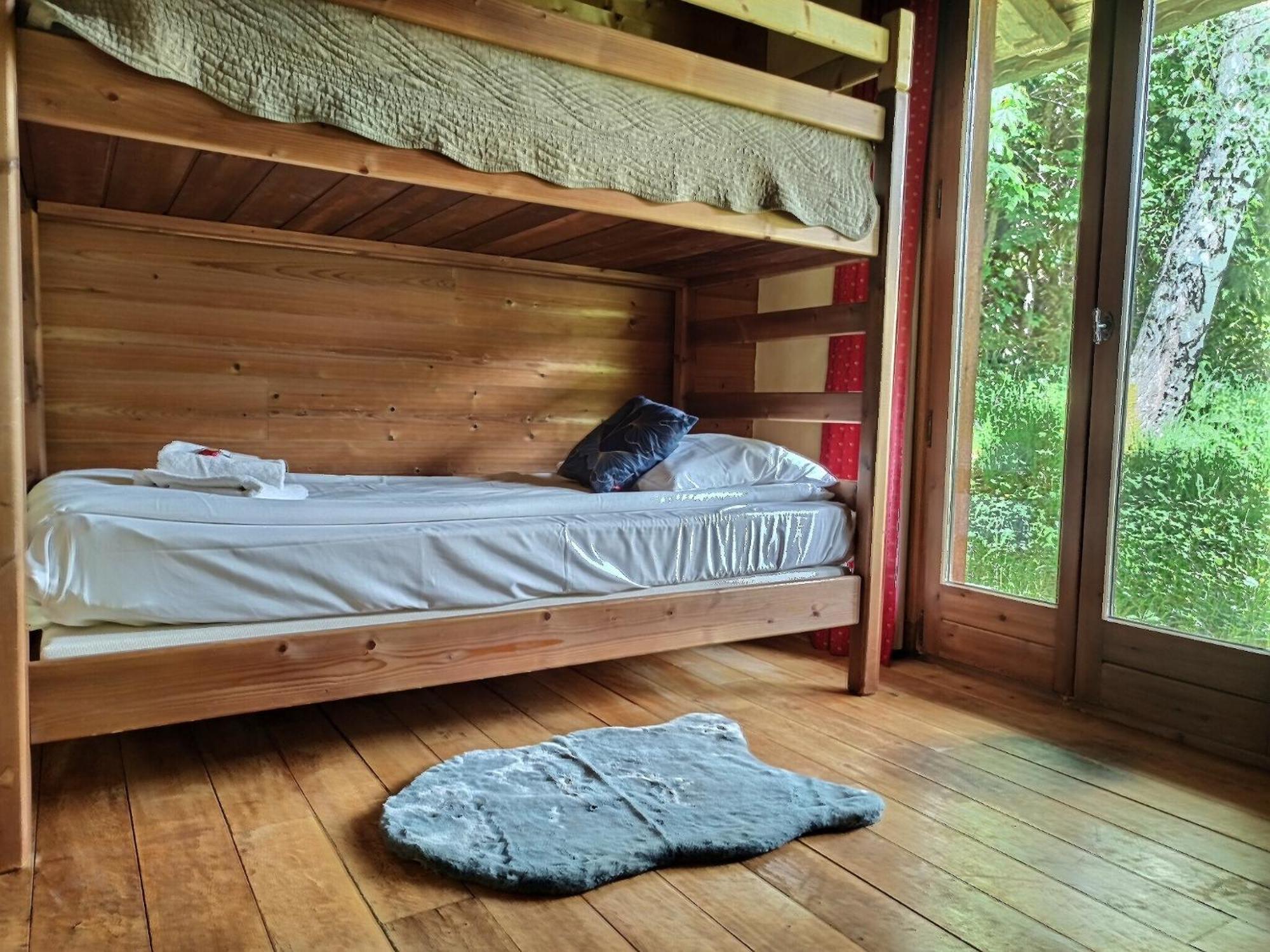 Chalet Spacieux A Pour 9 - Vue Panoramique Mont-blanc, Jacuzzi, Jardin & Parking Chamonix