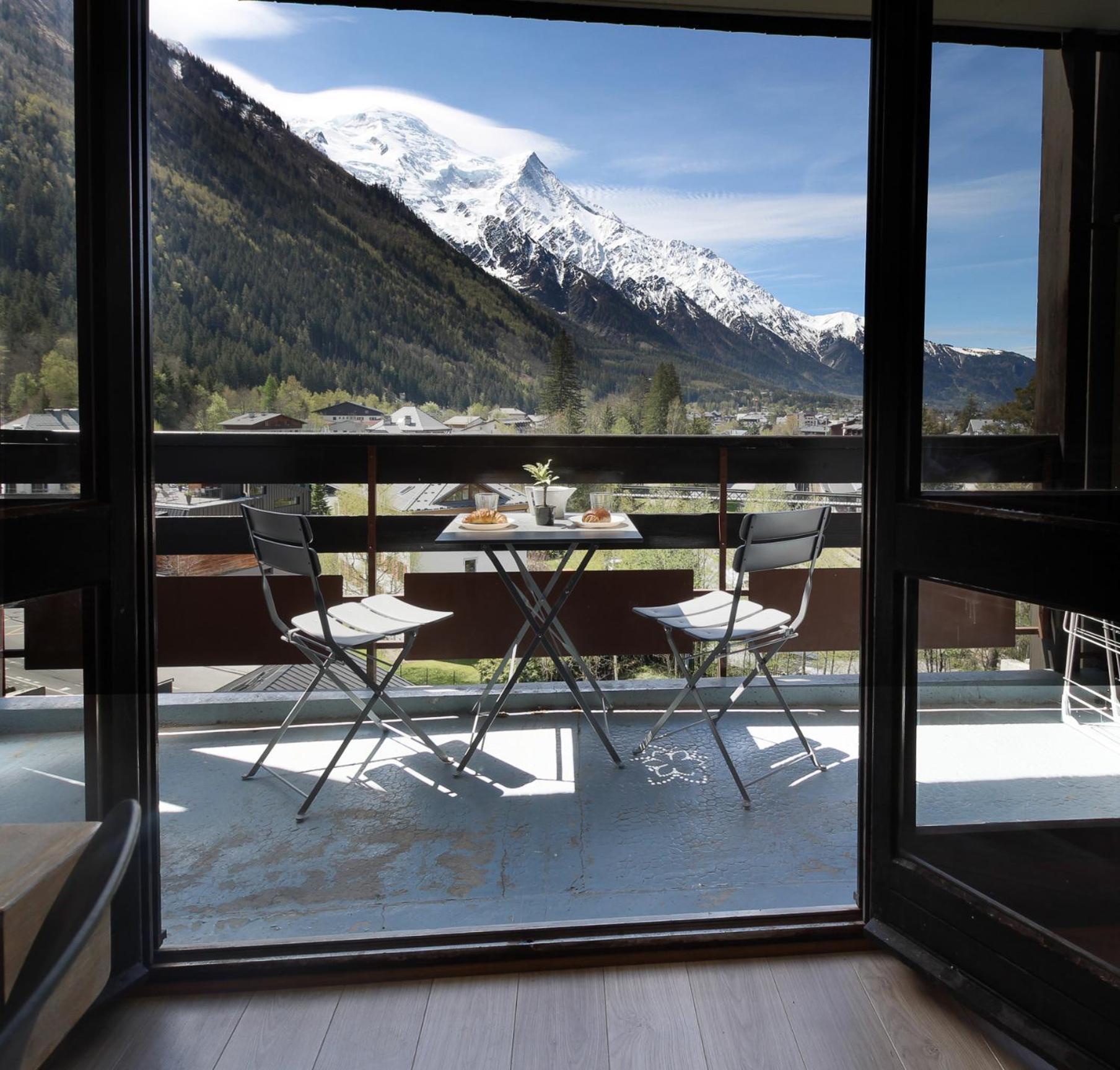 Aparthotel Les Periades - *