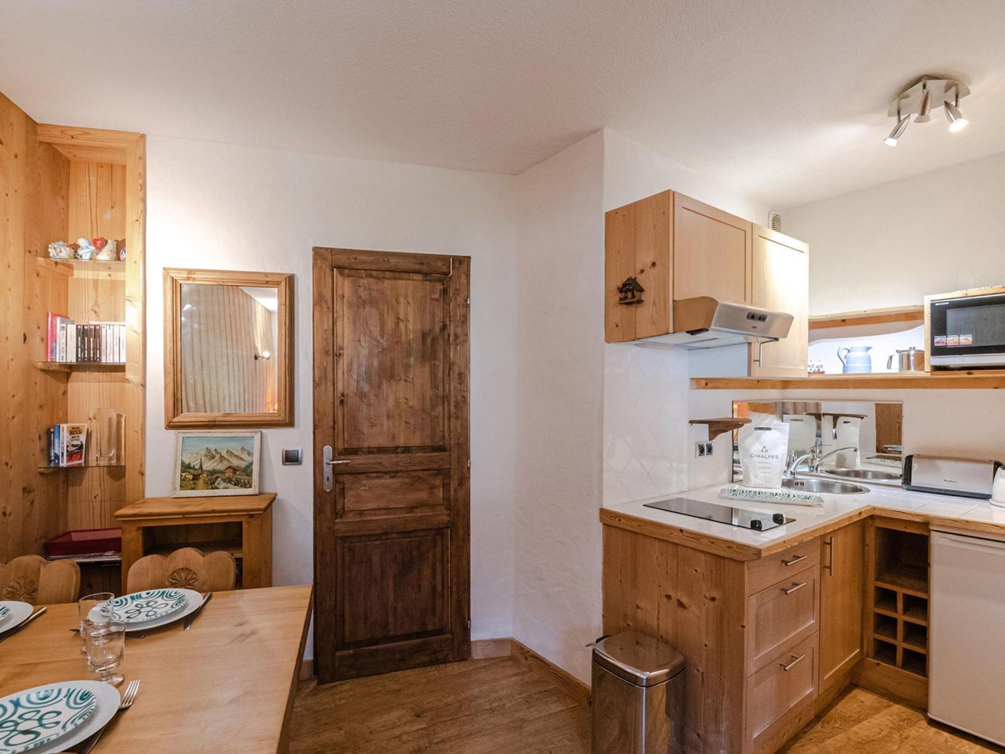 Joli Renove Avec Balcon Proche Zone Pietonne - Fr-1-343-164 Apartment Chamonix