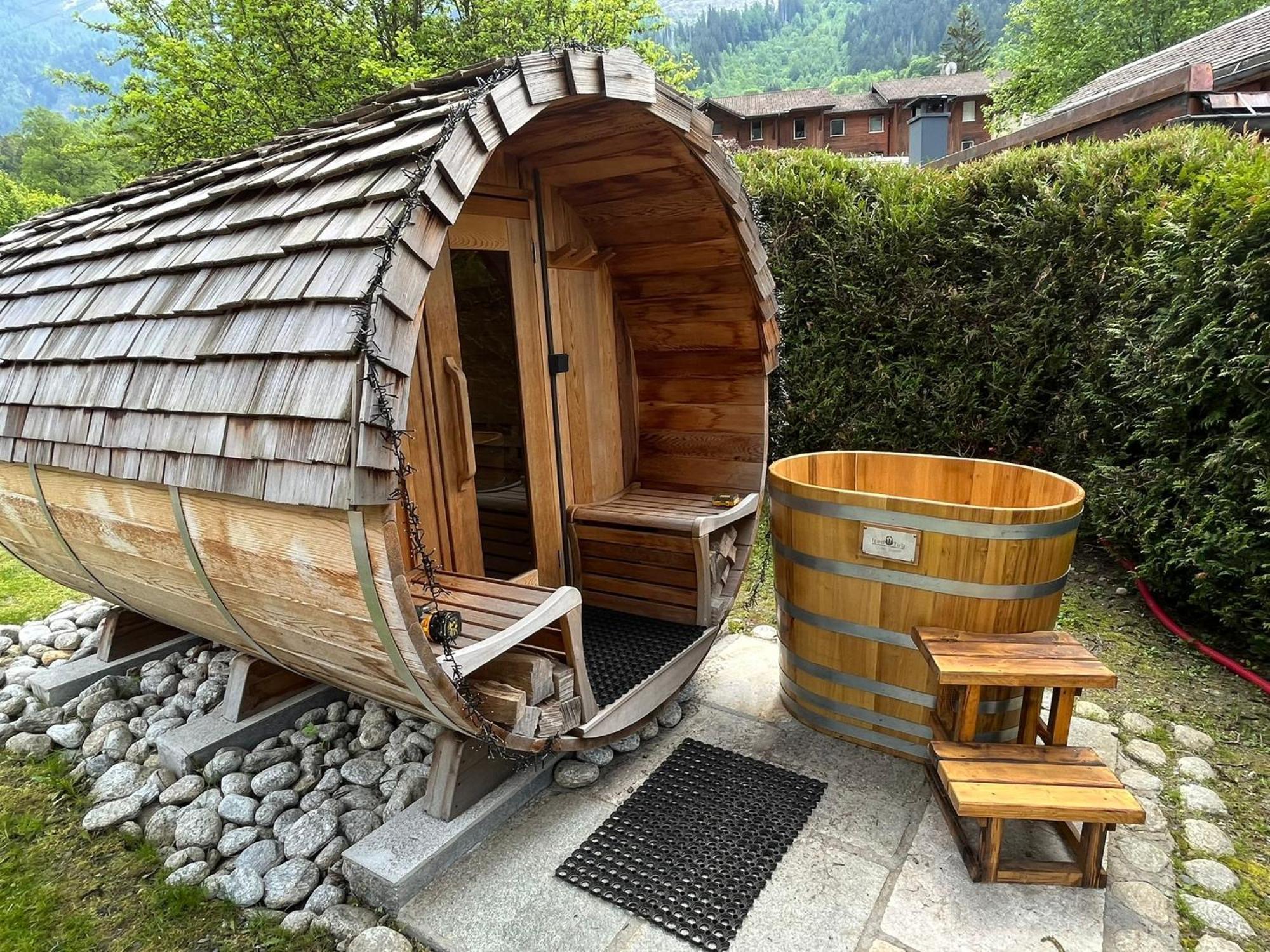 Tiki - Hot Tub & Sauna Chalet *