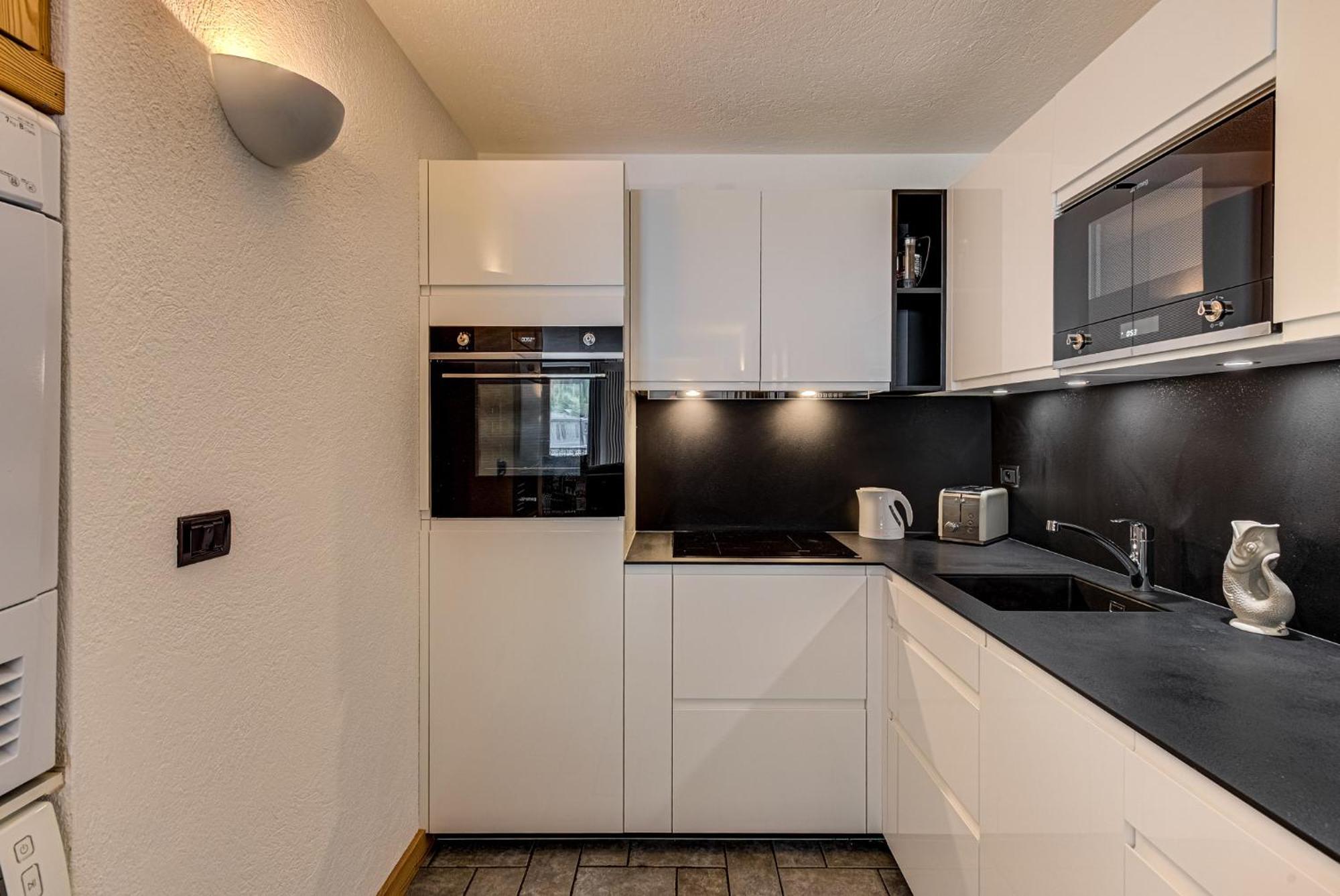 Apartment Winn, Alpes Travel, Chamonix, Sleeps 6 Chamonix