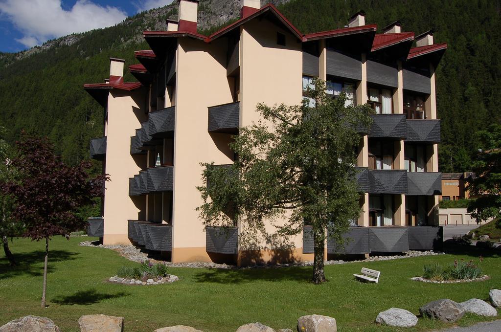 Apartment Grand Roc.1 *