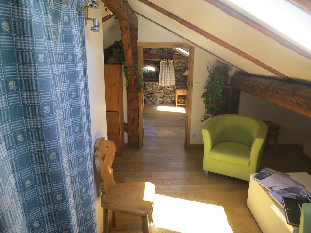 Le Vagabond Hostel *