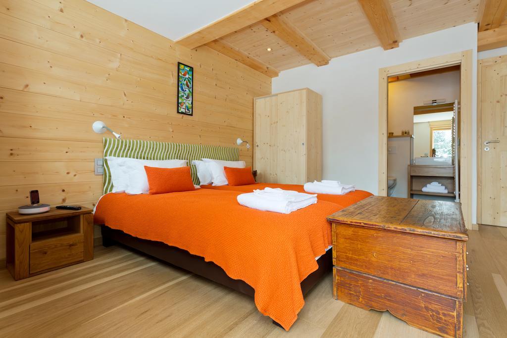 Chalet Isabelle Mountain 5 Star 5 Bedroom En Sauna Jacuzzi Chamonix